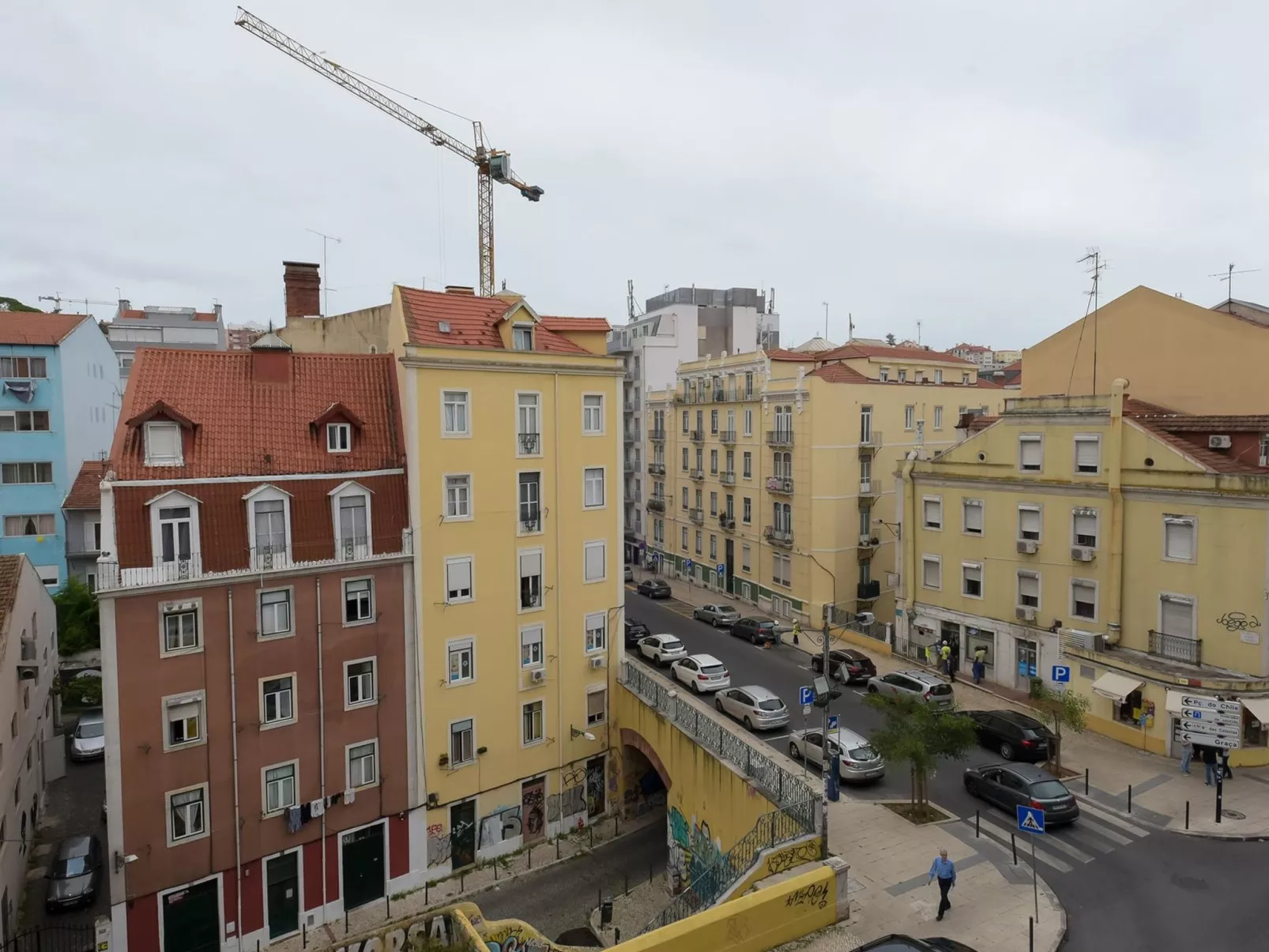 Zentrale Wohnung in Lissabon-Image-tags.info
