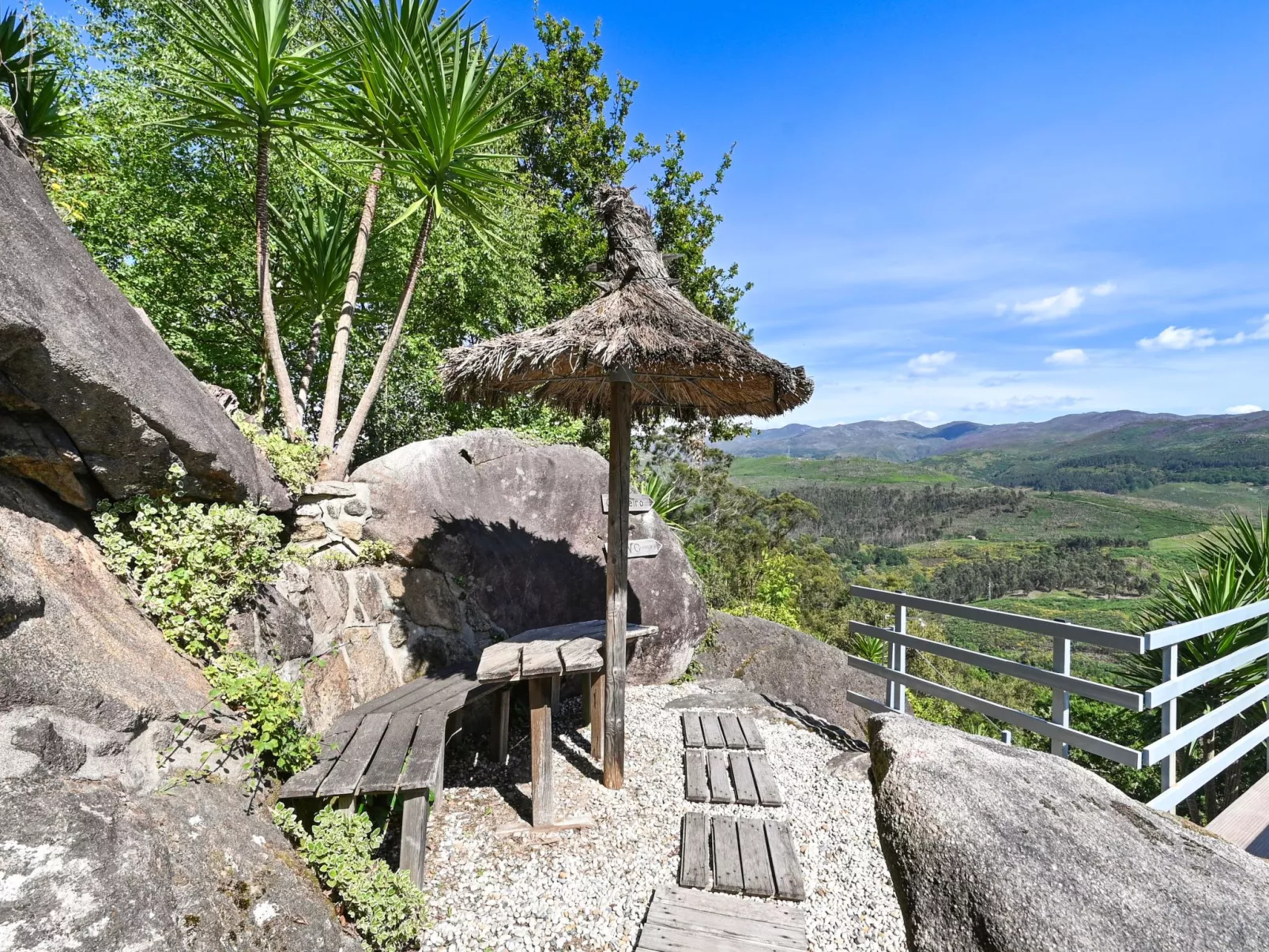 Casas das Olas 2 - Großartige Aussicht, 2 Pools, idealer Ort zum Entspannen und-Buiten