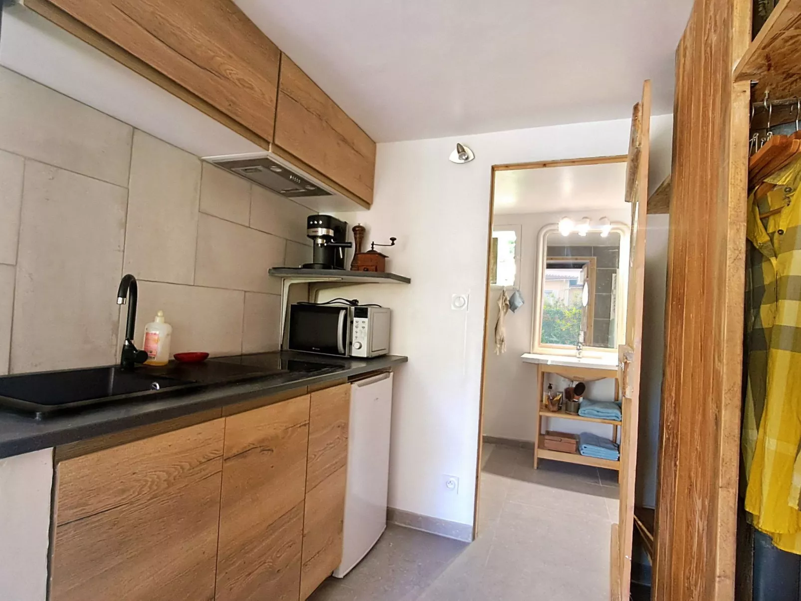 Studio "Villa l'Abeille" mit eigenem Garten