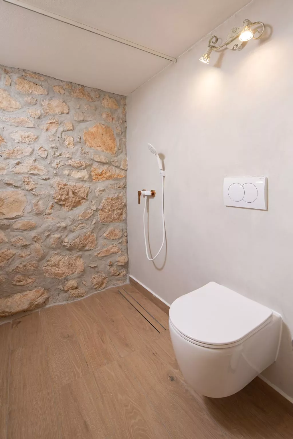 Casa di Nika - charmante Steinvilla mit beheiztem Pool