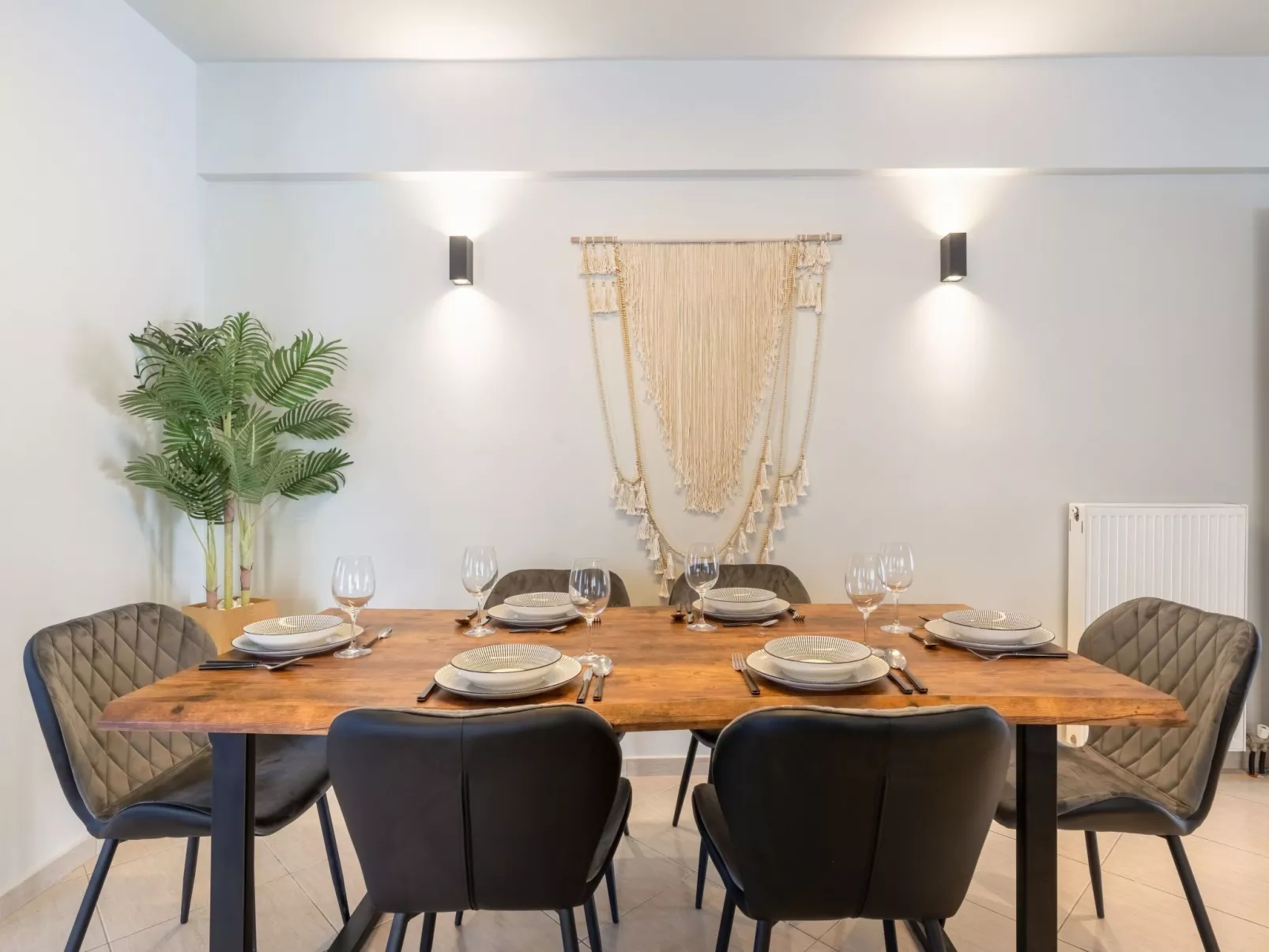 3-Schlafzimmer-Villa mit privatem Pool und Ladegerät für Elektroautos-Image-tags.info