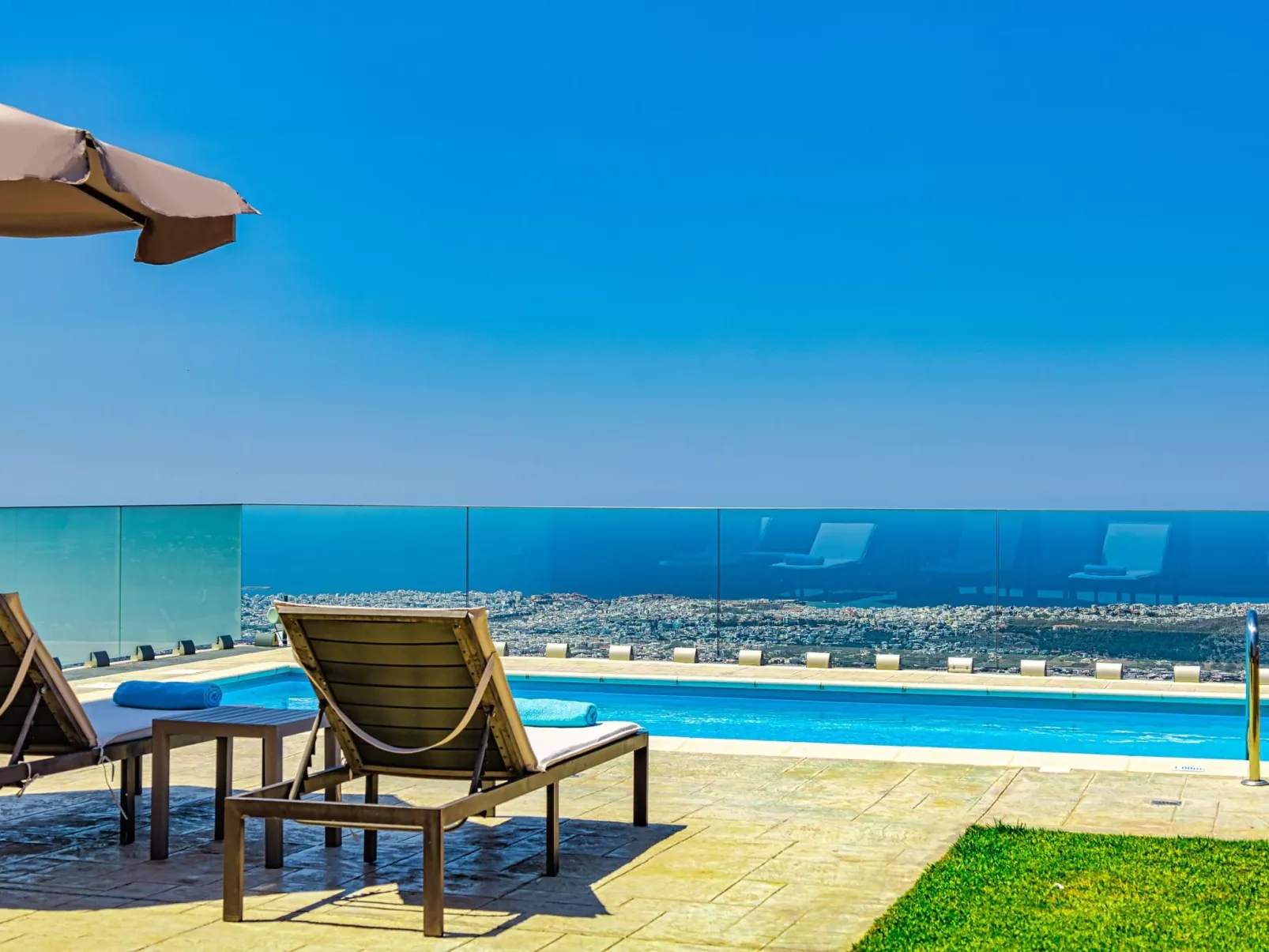 "Villa Nektar" mit privatem Pool-Buiten