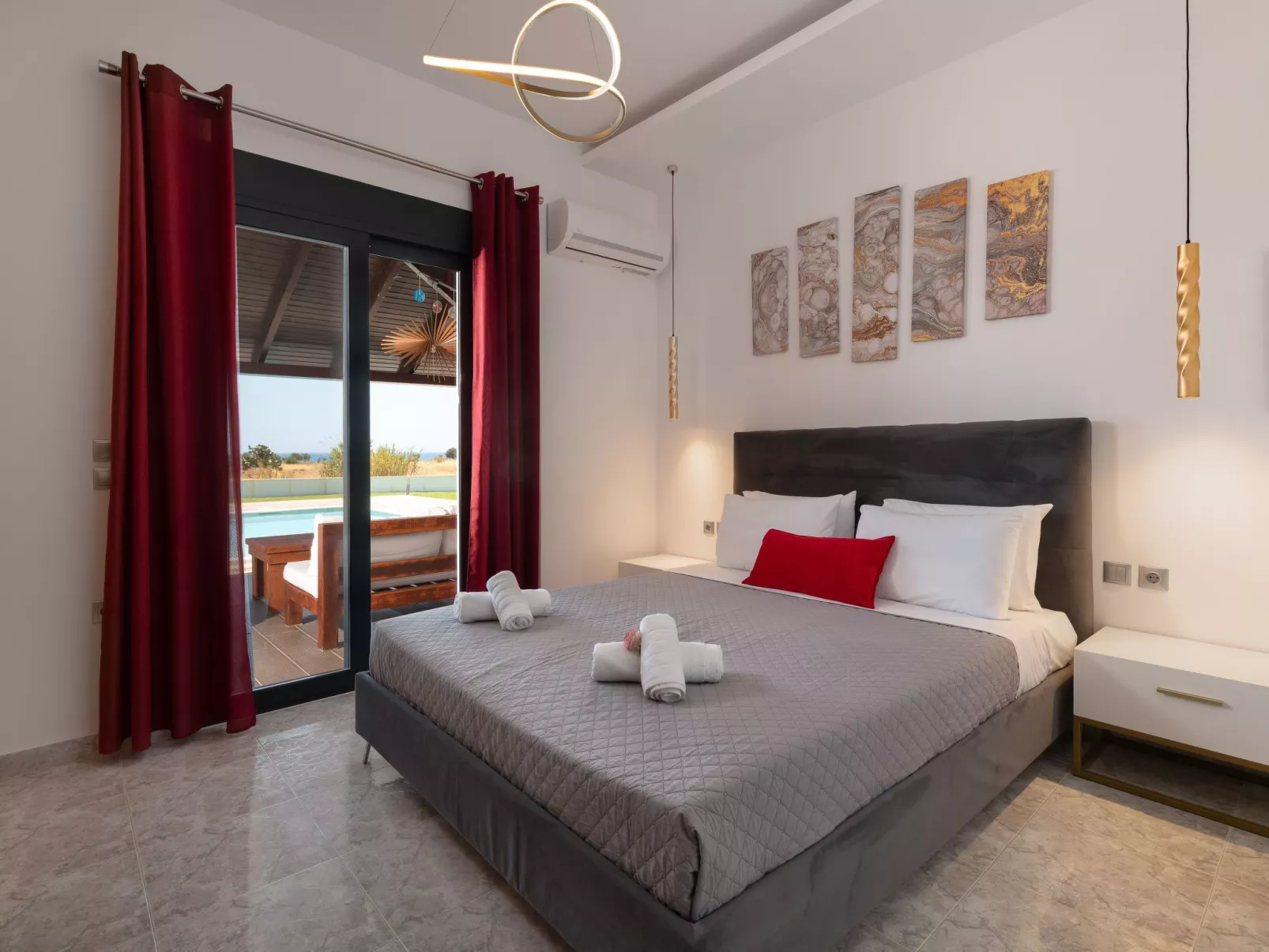 Elysianische Villa in der Nähe des Dorfes Afantou-Binnen