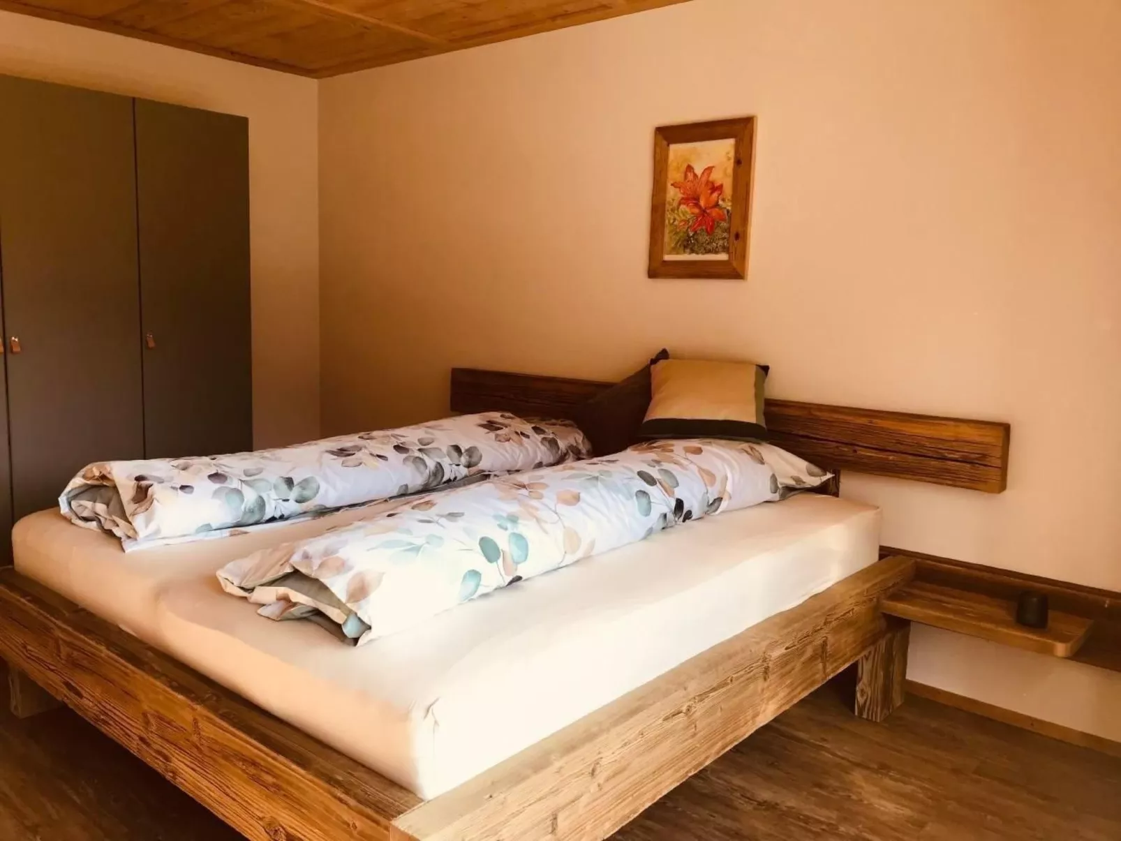 Neue 2.5- Zimmer Ferienwohnung im dreigenerationen Bauernhaus