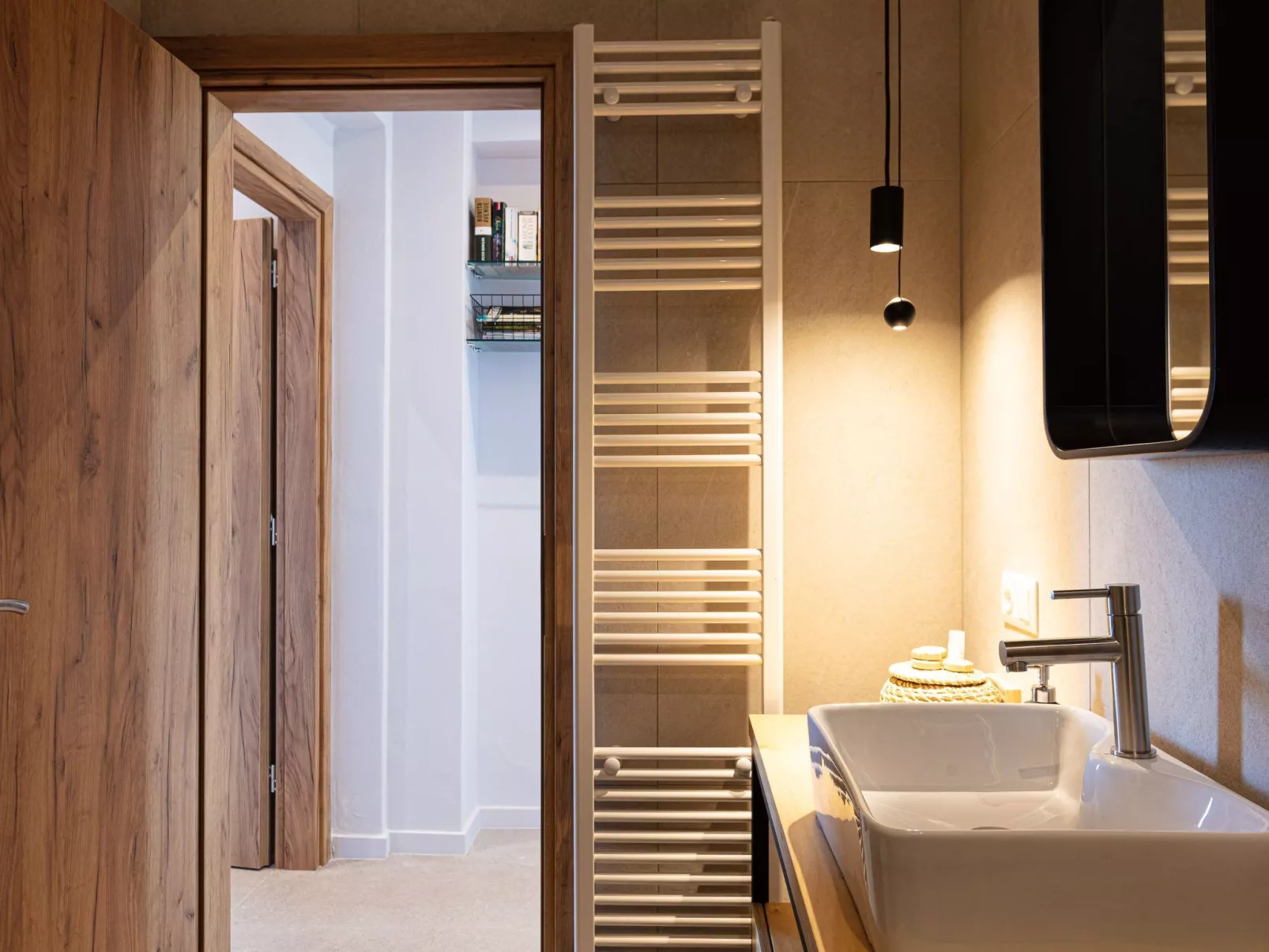 Luxuriöse "Villa Stefanos" mit Meerblick-Binnen