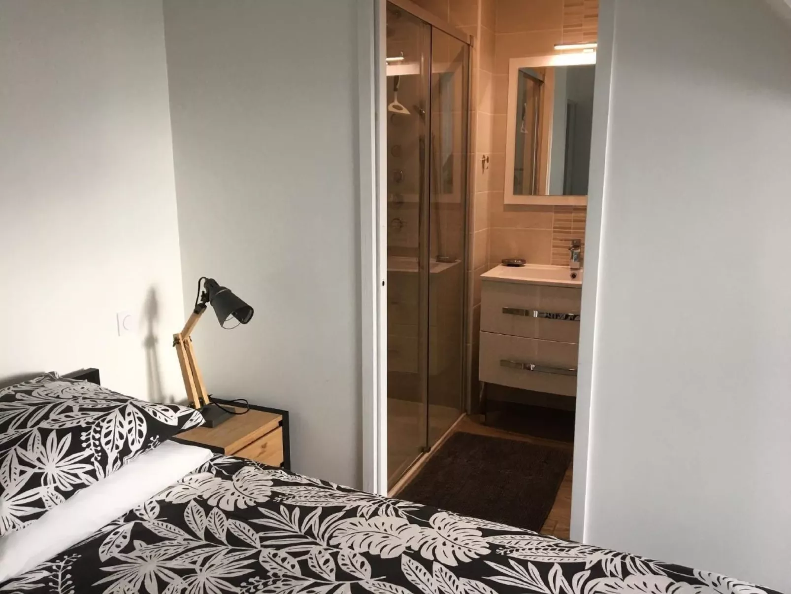 "Tromeal Lasalle" blick auf das Meer. Mit 4 Sternen klassifiziert-Binnen