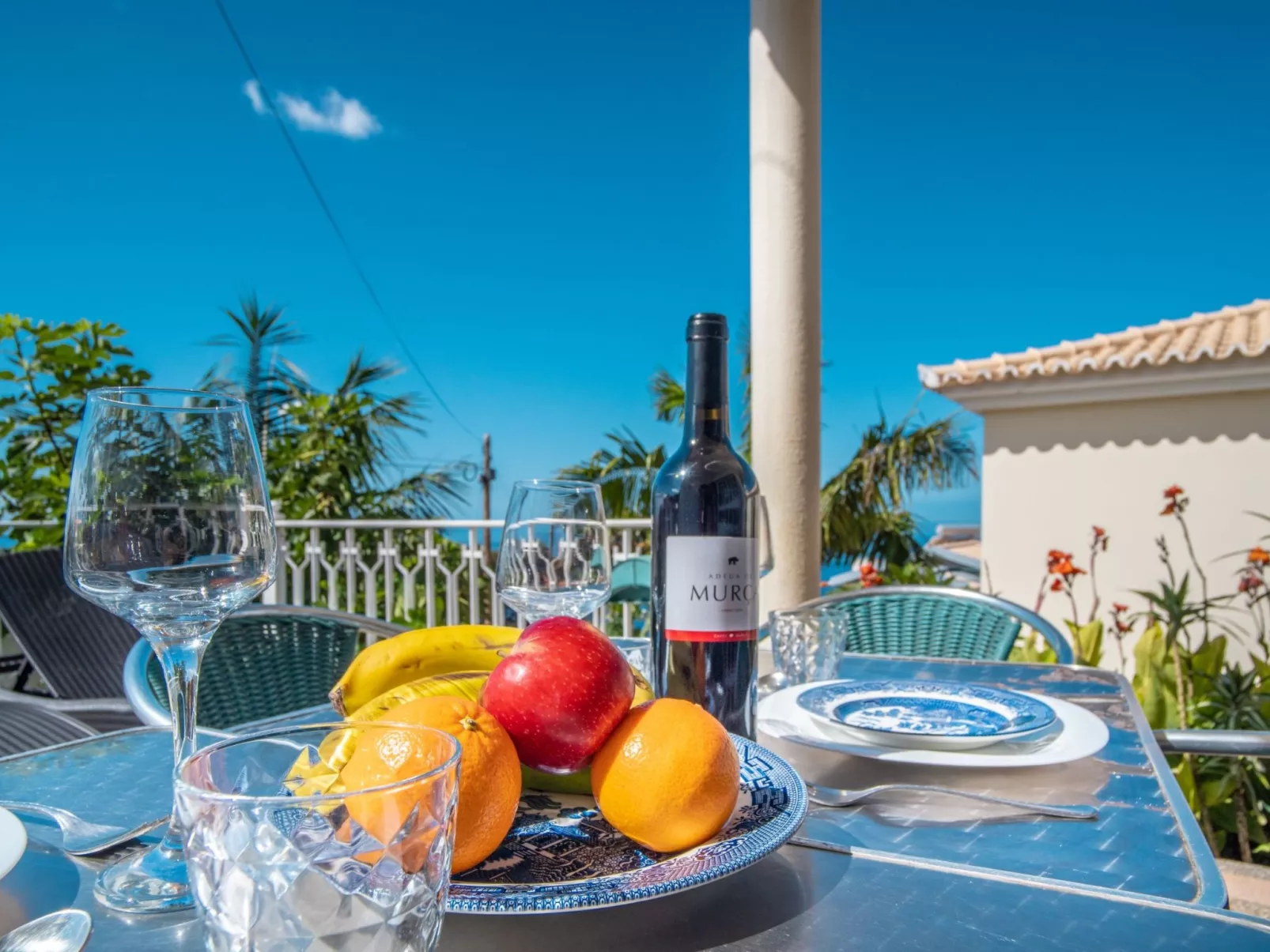 Villa mit Gartenblick-Buiten