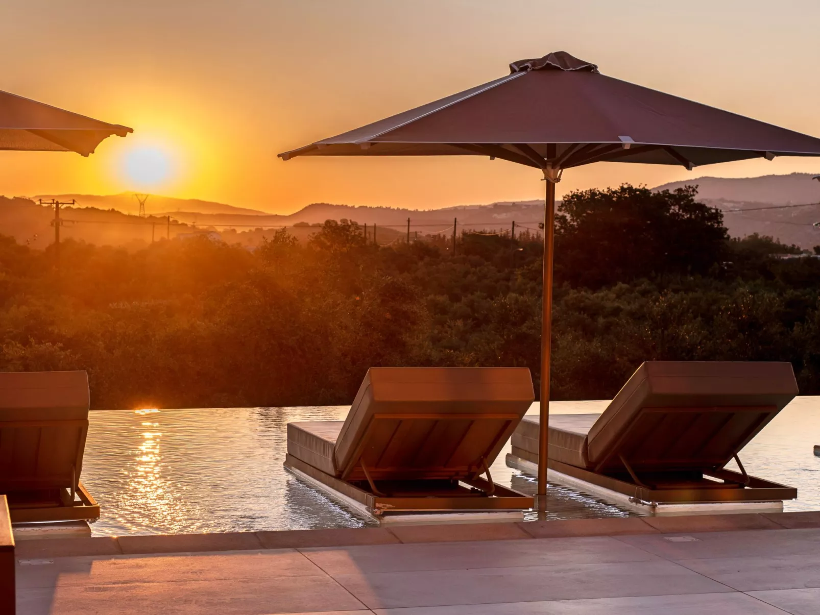 Celestial Villa Privater Pool und Jacuzzi-Buiten