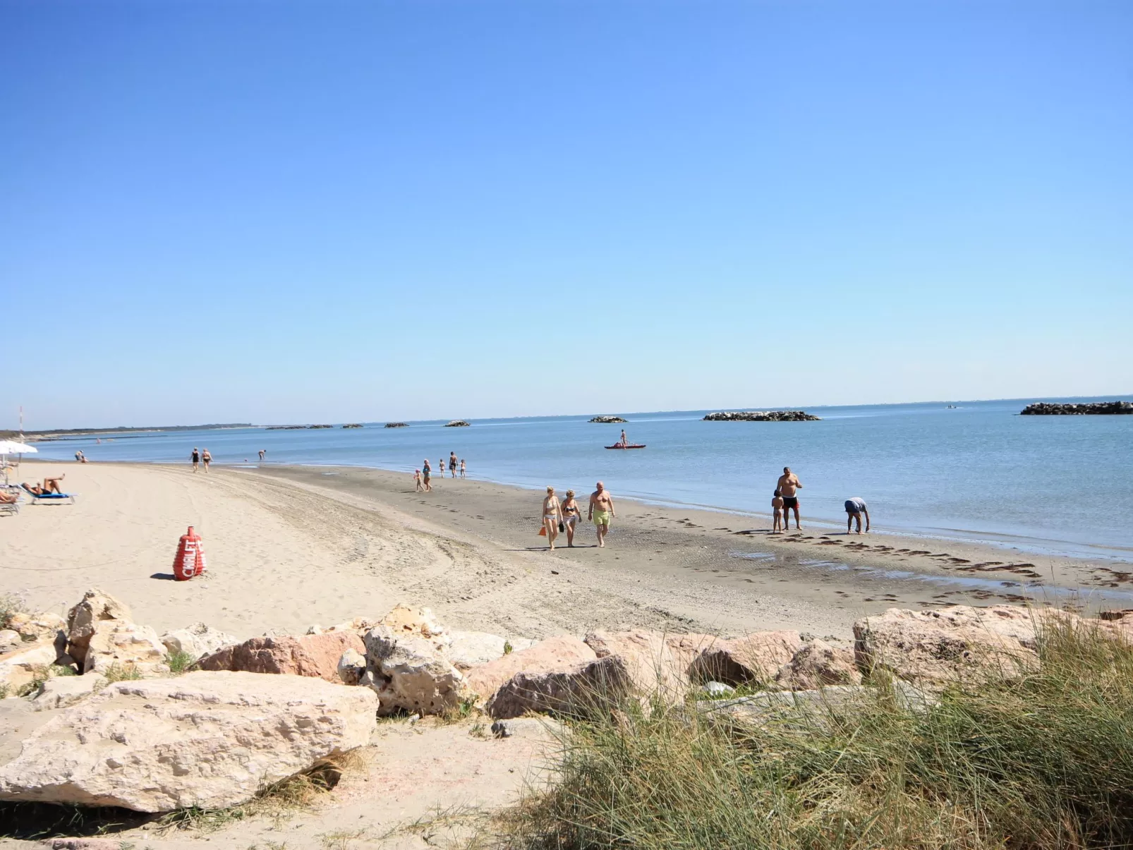 Villa in Lido Delle Nazioni mit privatem Garten