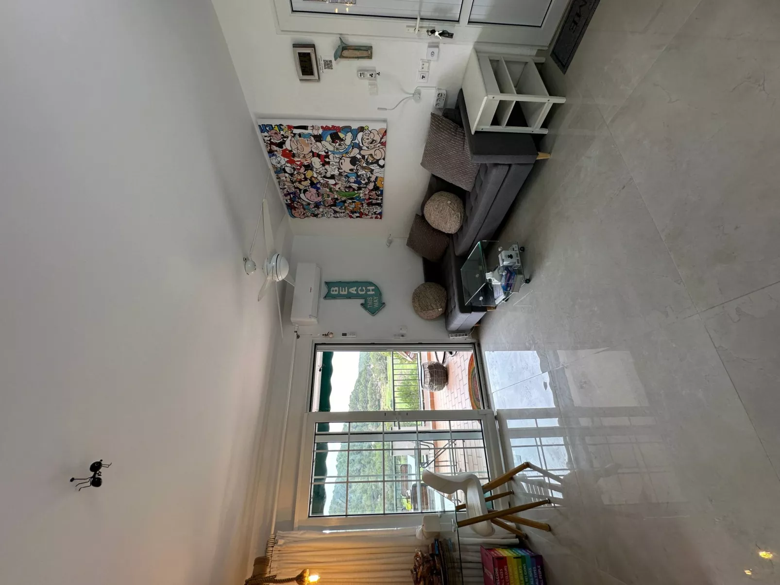 Mit Pool, umgeben von Natur-Binnen