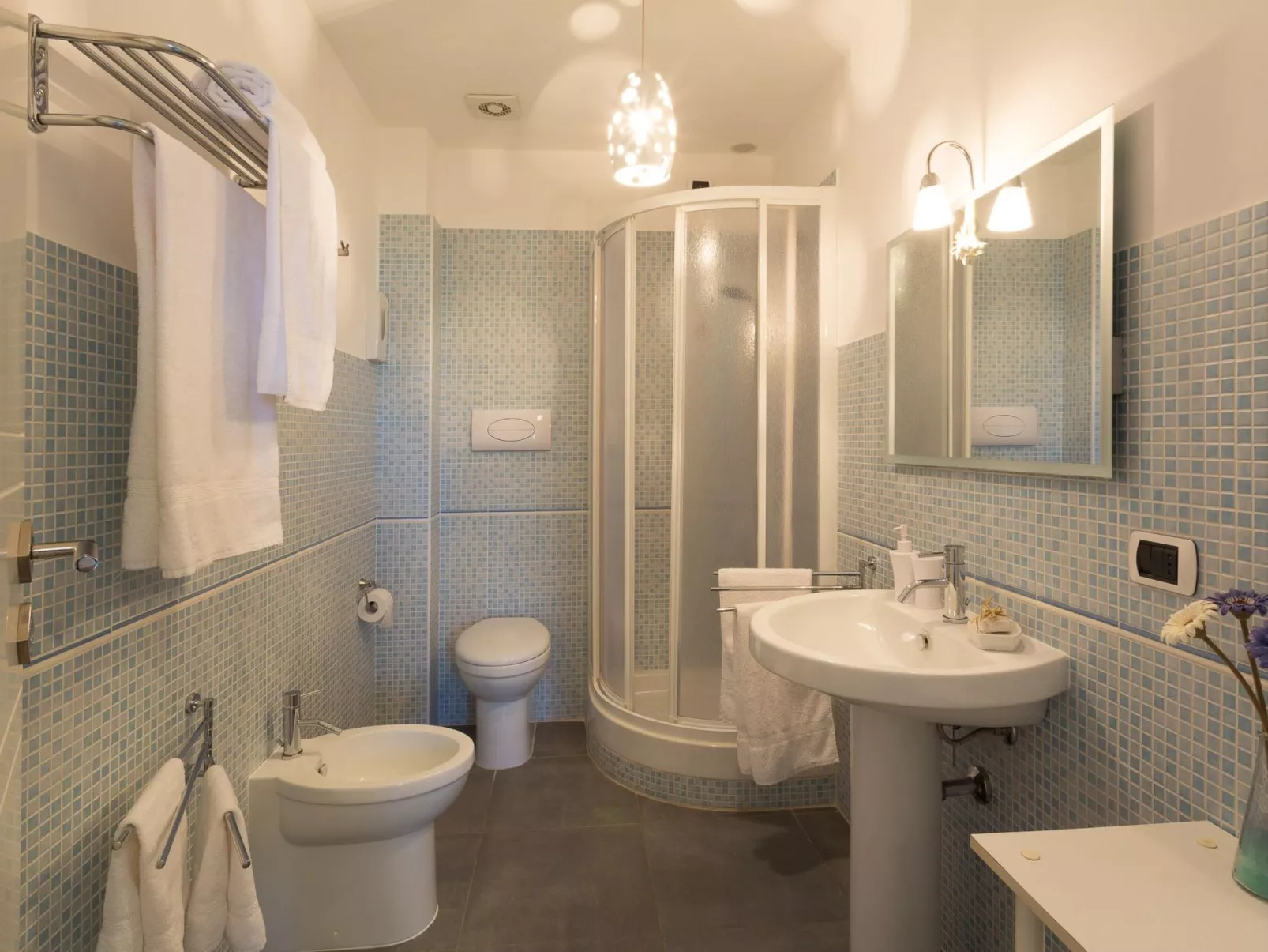 Angenehmes Haus mit privatem Pool