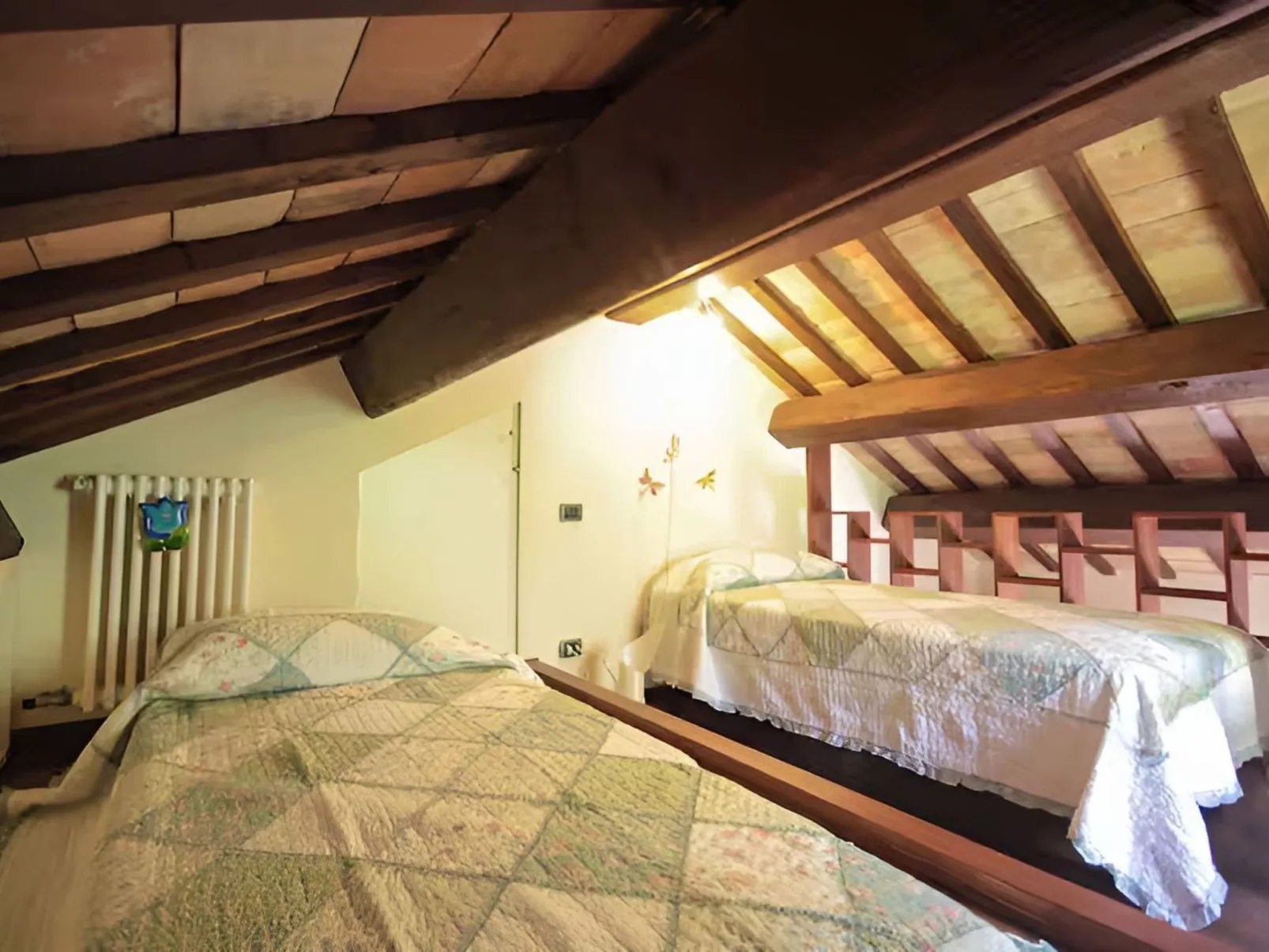 Ferienvilla 'Secret Montegiorgio-Binnen