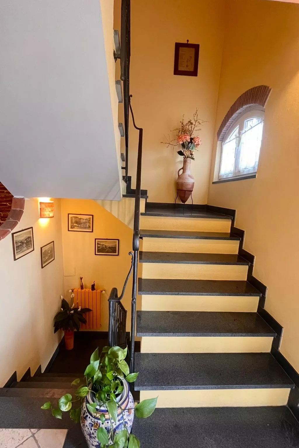 Luxuriöse Gartenvilla-Image-tags.info