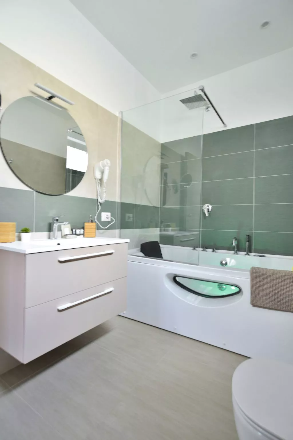 Romantisches Zimmer mit Jacuzzi