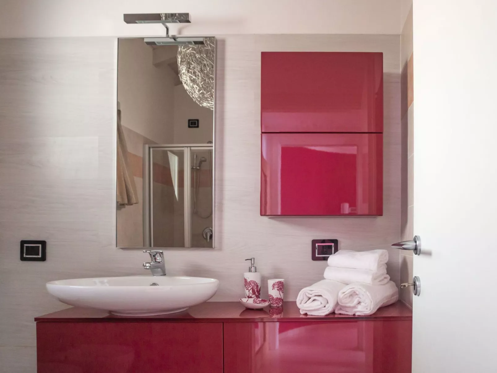 Beatrice - Haus mit Pool und Terrasse am Iseosee