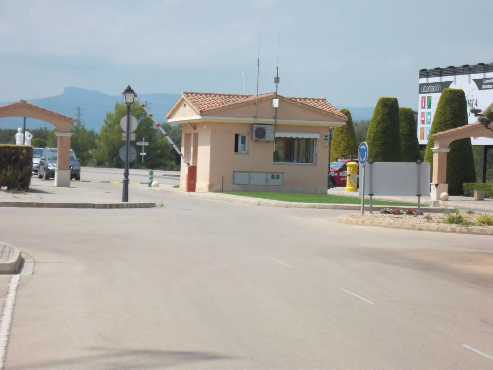 Wohnanlage Golf Panoramica-Buiten