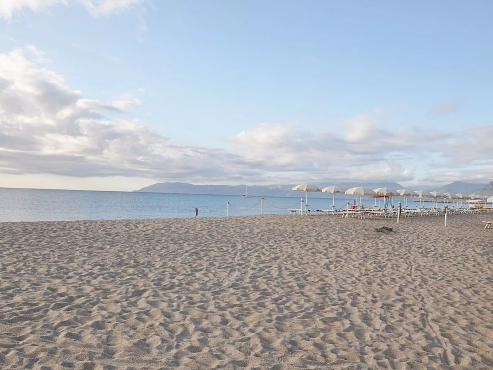 Apt. Orosei 4A, mit gemeinsamem Schwimmbad-Image-tags.info