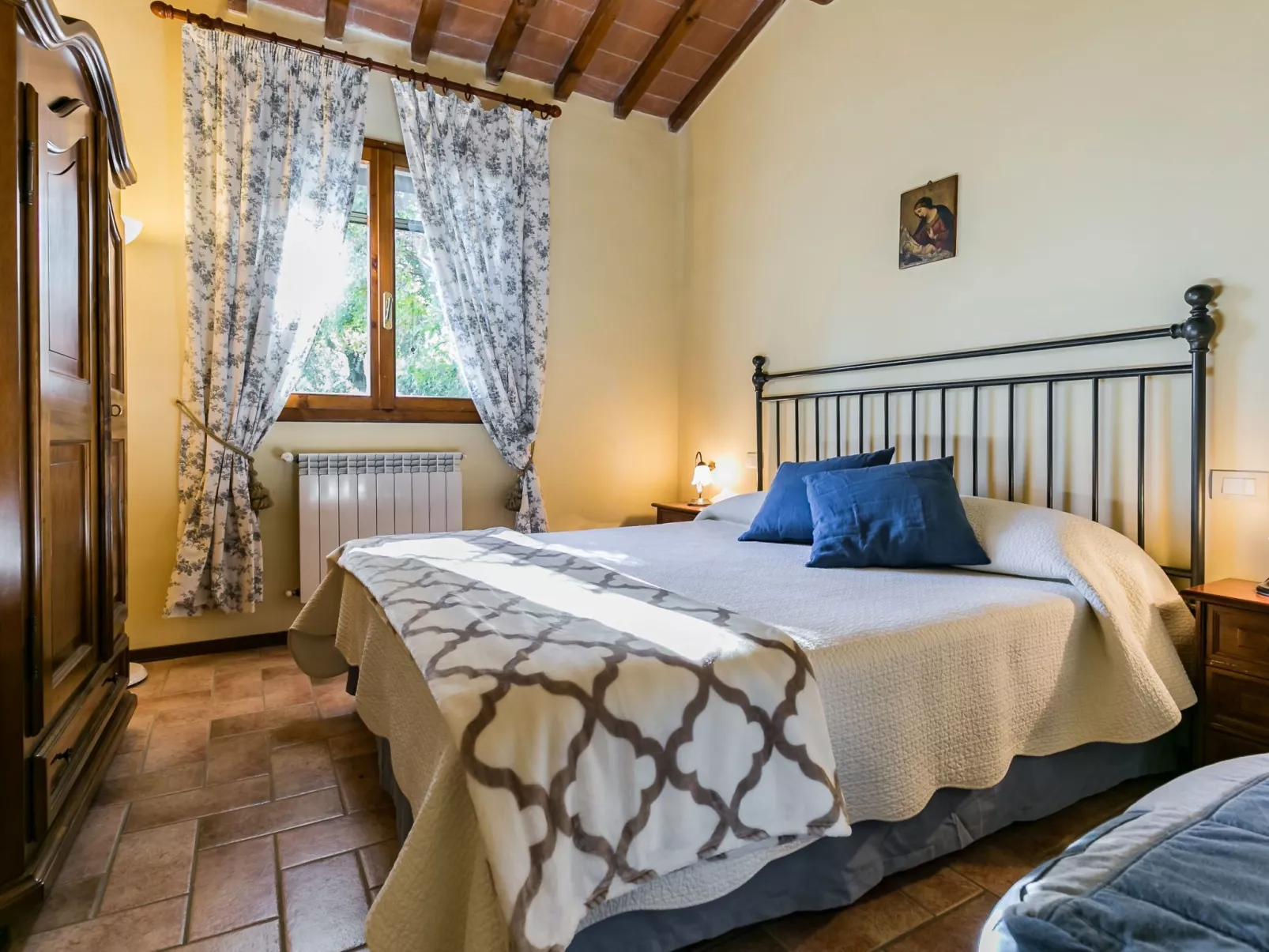 Anwesen "Ginestre" mit Terrasse