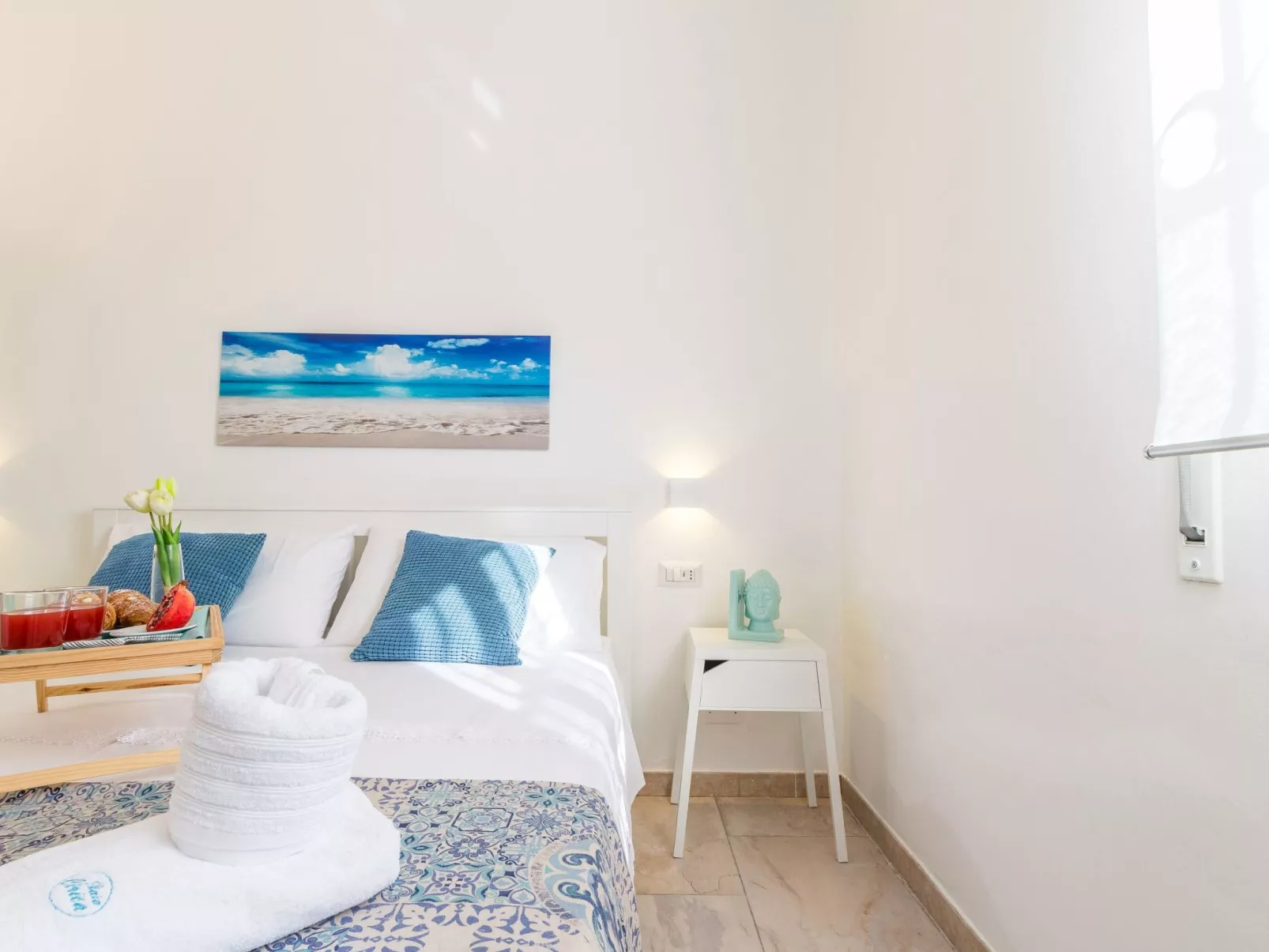 Edoné, Wohnung mit Blick auf einen Sandstrand-Image-tags.info