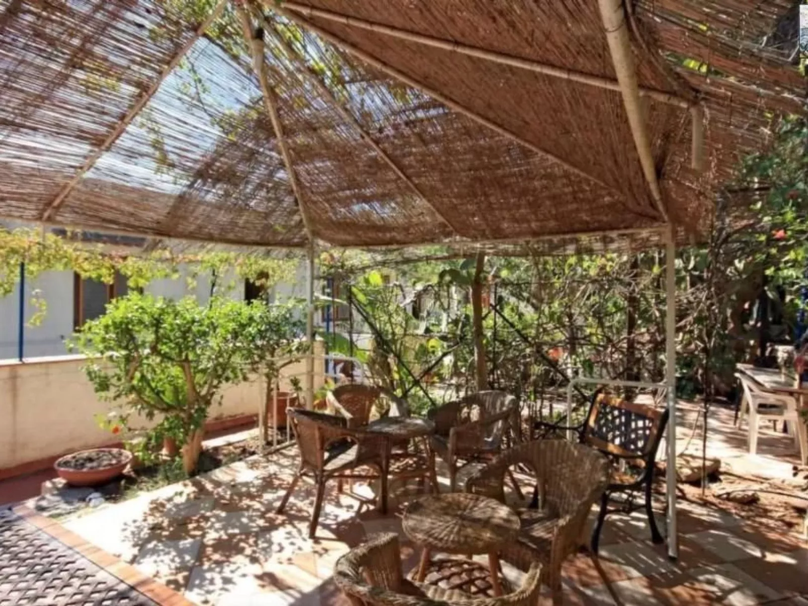 Appartement in Sciacca mit Terrasse und Garten