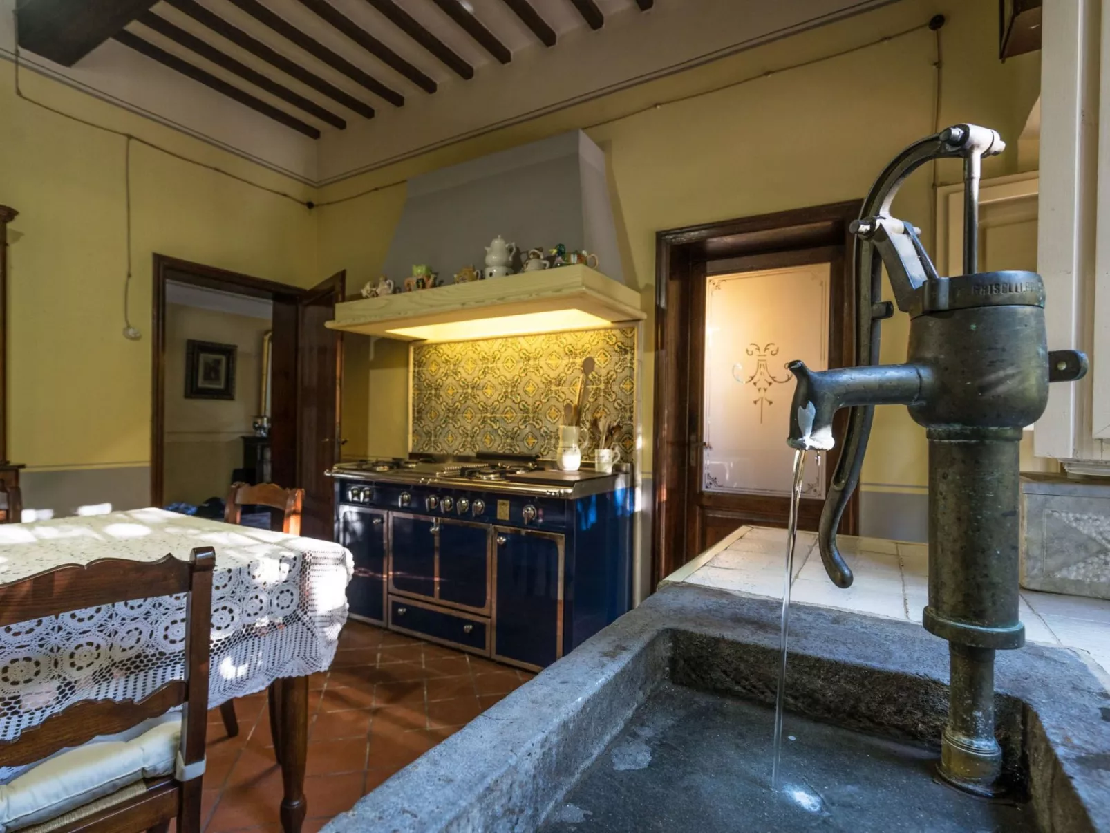 Villa mit Garten und privatem Pool