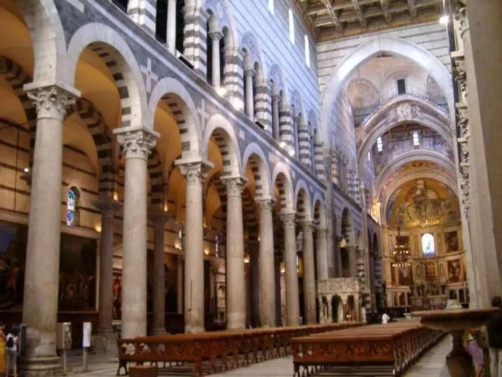 Wunderschönes Ferienhaus in Viareggio mit gemeinschaftlichem Pool-Image-tags.info