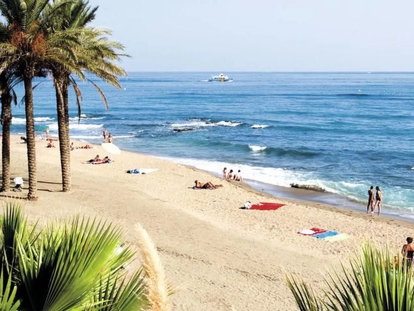 BENALBEACH DE LUXE an der BEACH FRONT LINE-Image-tags.info