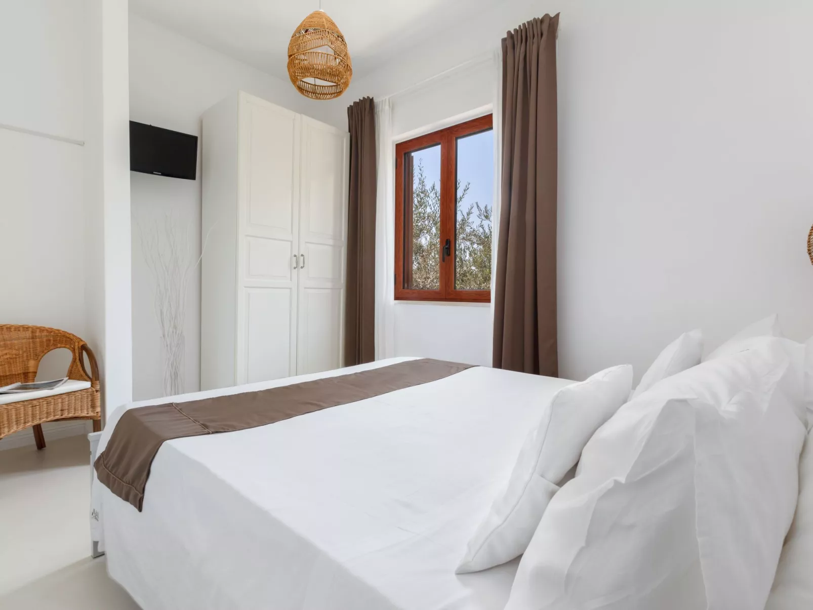 Haus in Sirenuse mit Panoramaterrasse-Image-tags.info