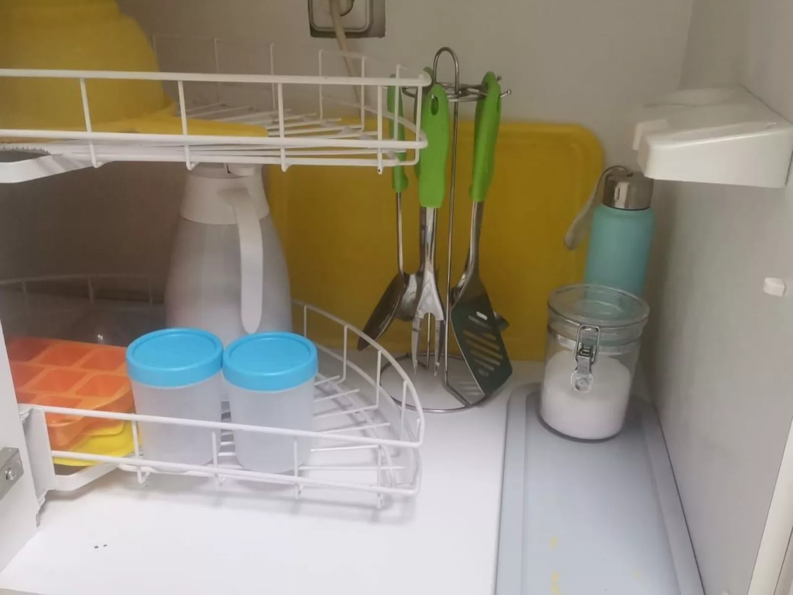 Penthouse mit drei Schlafzimmern in der Nähe von natürlichen Schwimmbädern