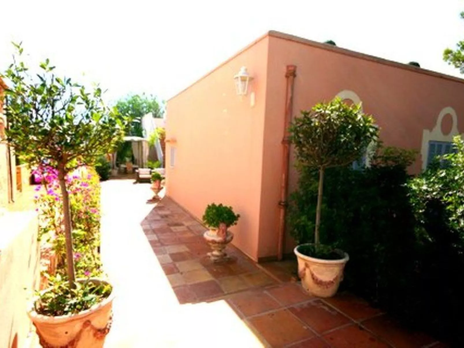 Villa Lares - 150 Meter vom Strand entfernt-Buiten