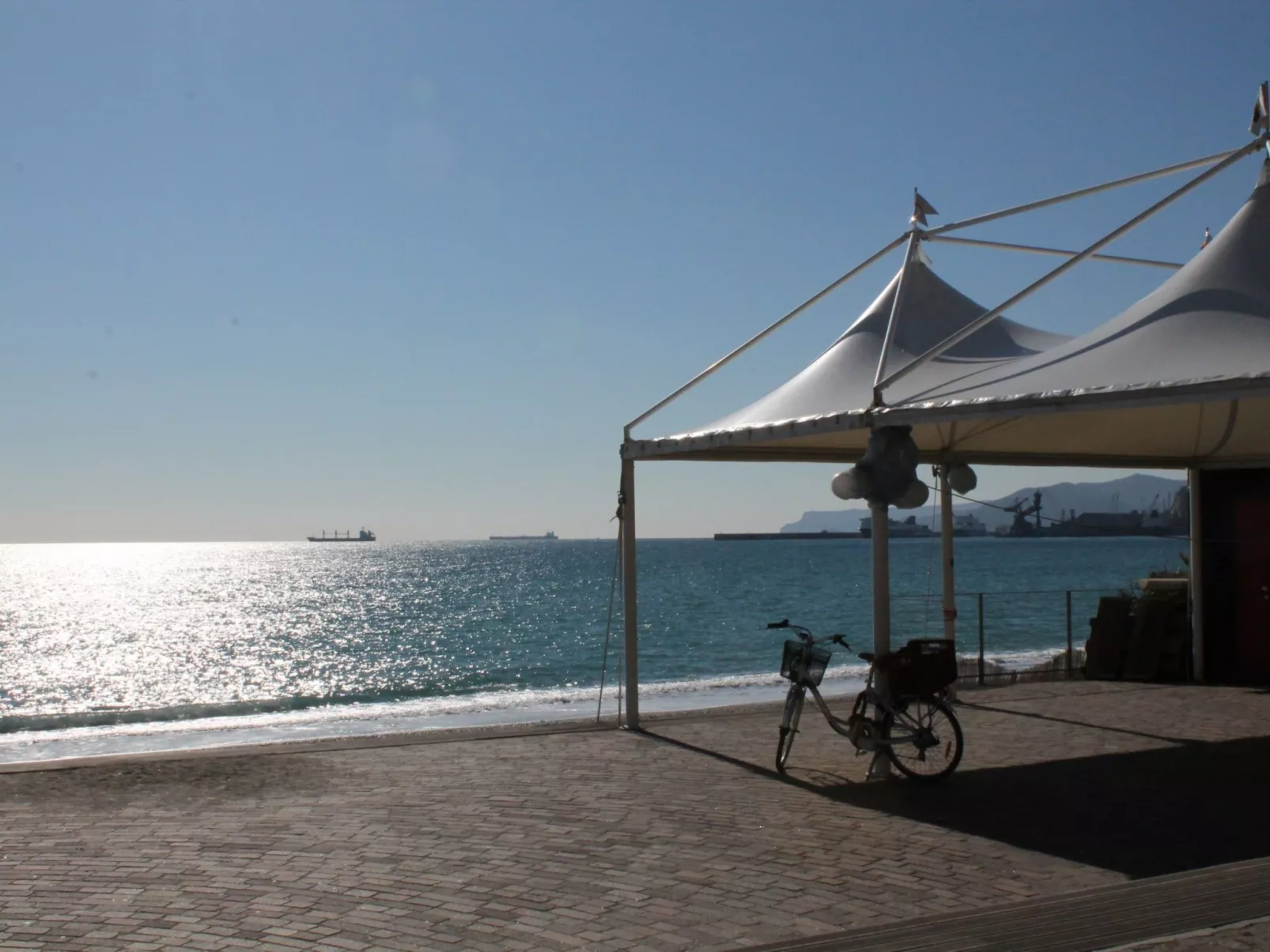 Schöne Wohnung in Albisola Superiore-Buiten