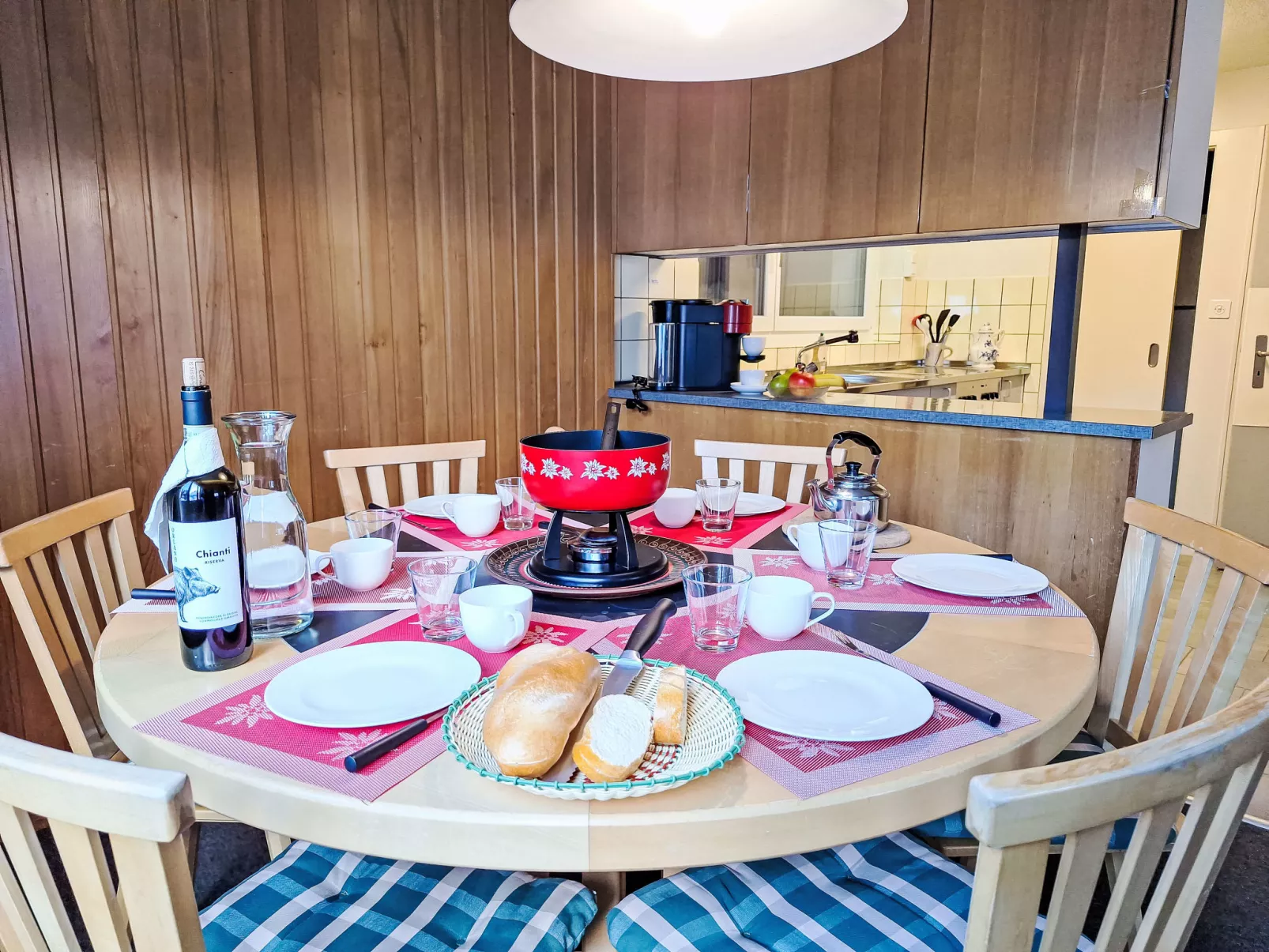 Chalet Shangri La-Binnen