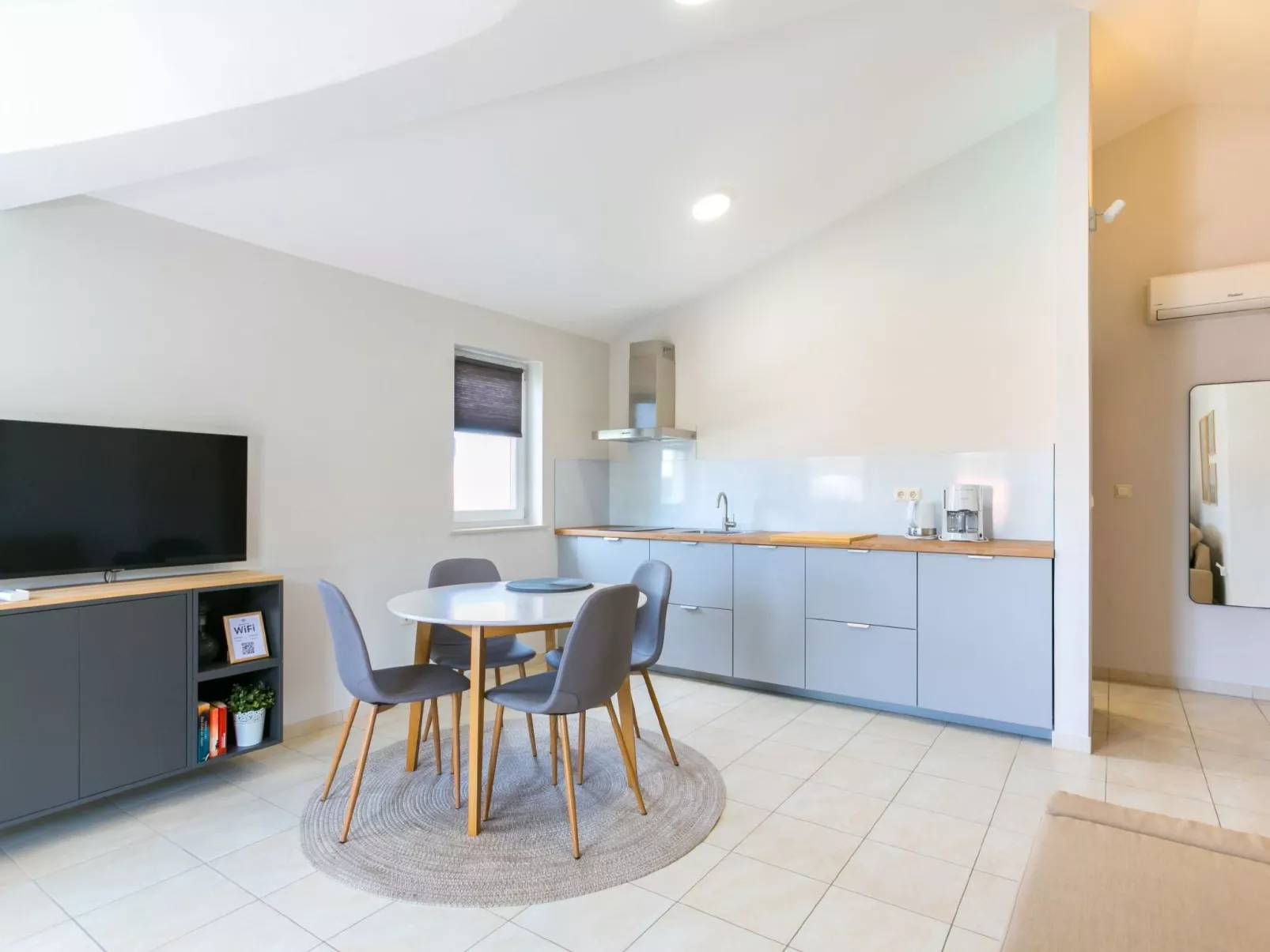 Wohnung "Pinia 5" mit Balkon-Image-tags.info