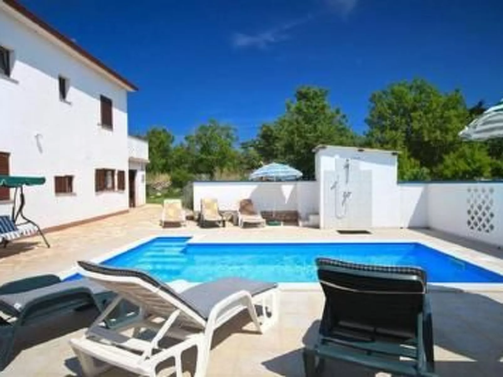 Für 4 Personen ca. 45 m&sup2; in Medulin, Istrien (Medulin und Umgebung)-Buiten