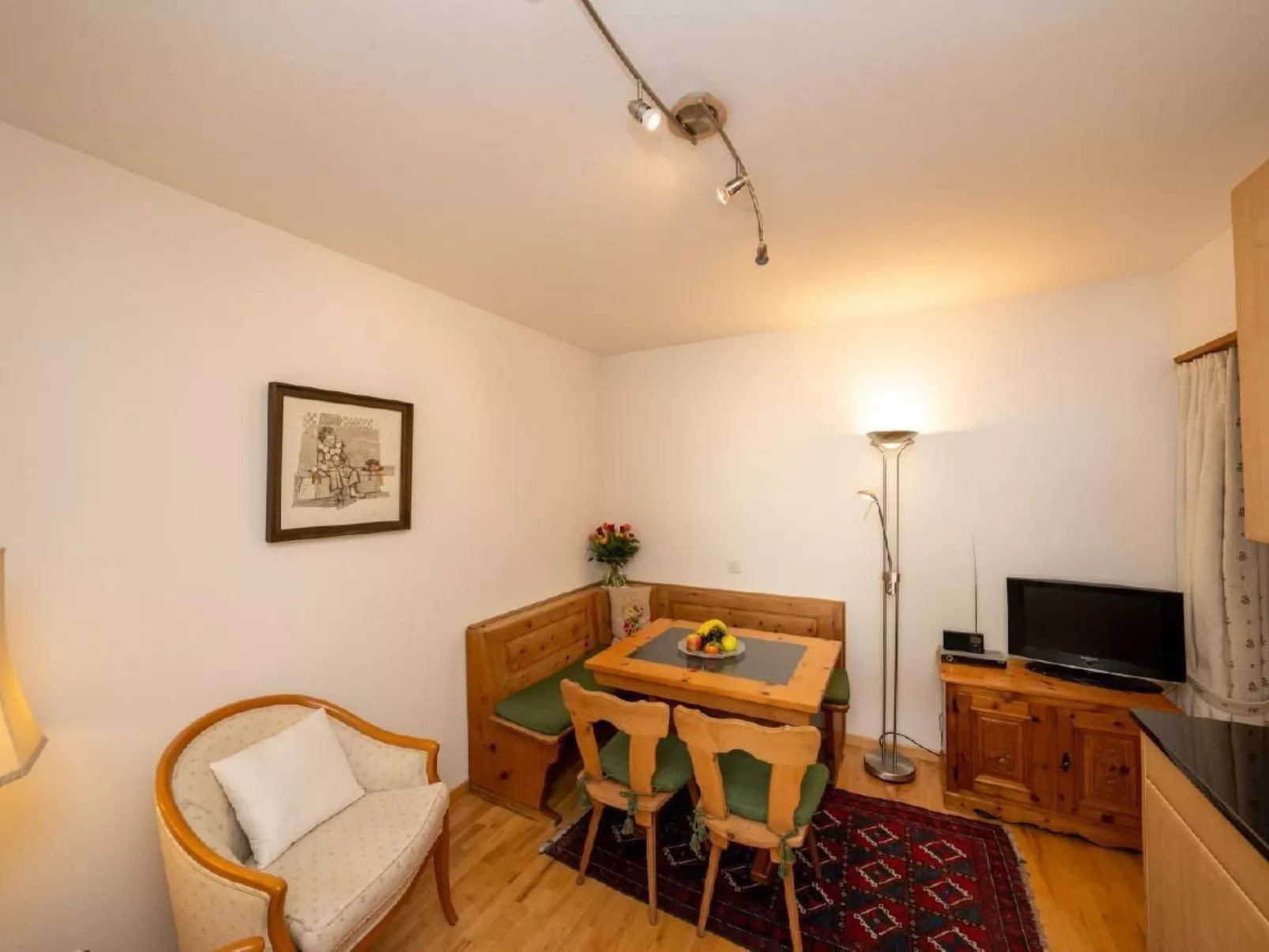 Chesa il purtretin-Binnen