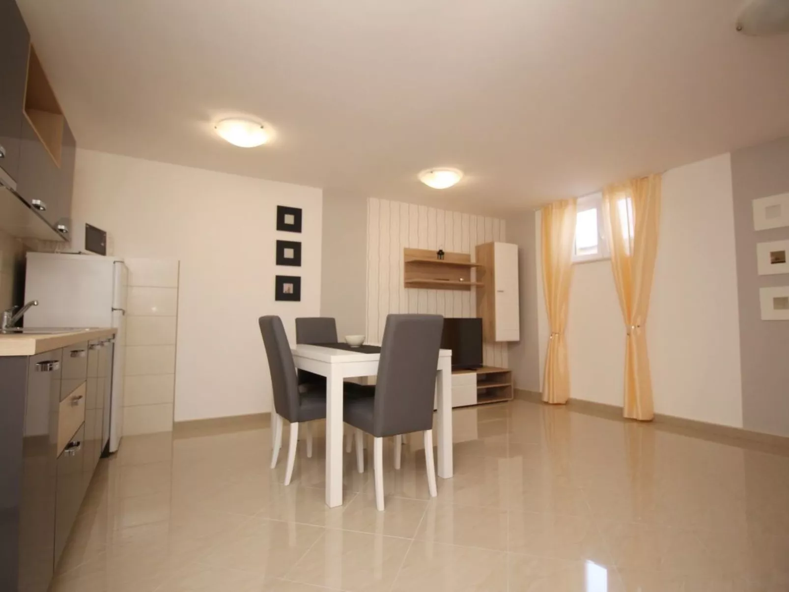 Nettes Appartement in Baška mit Gemeinsamer Terrasse-Binnen