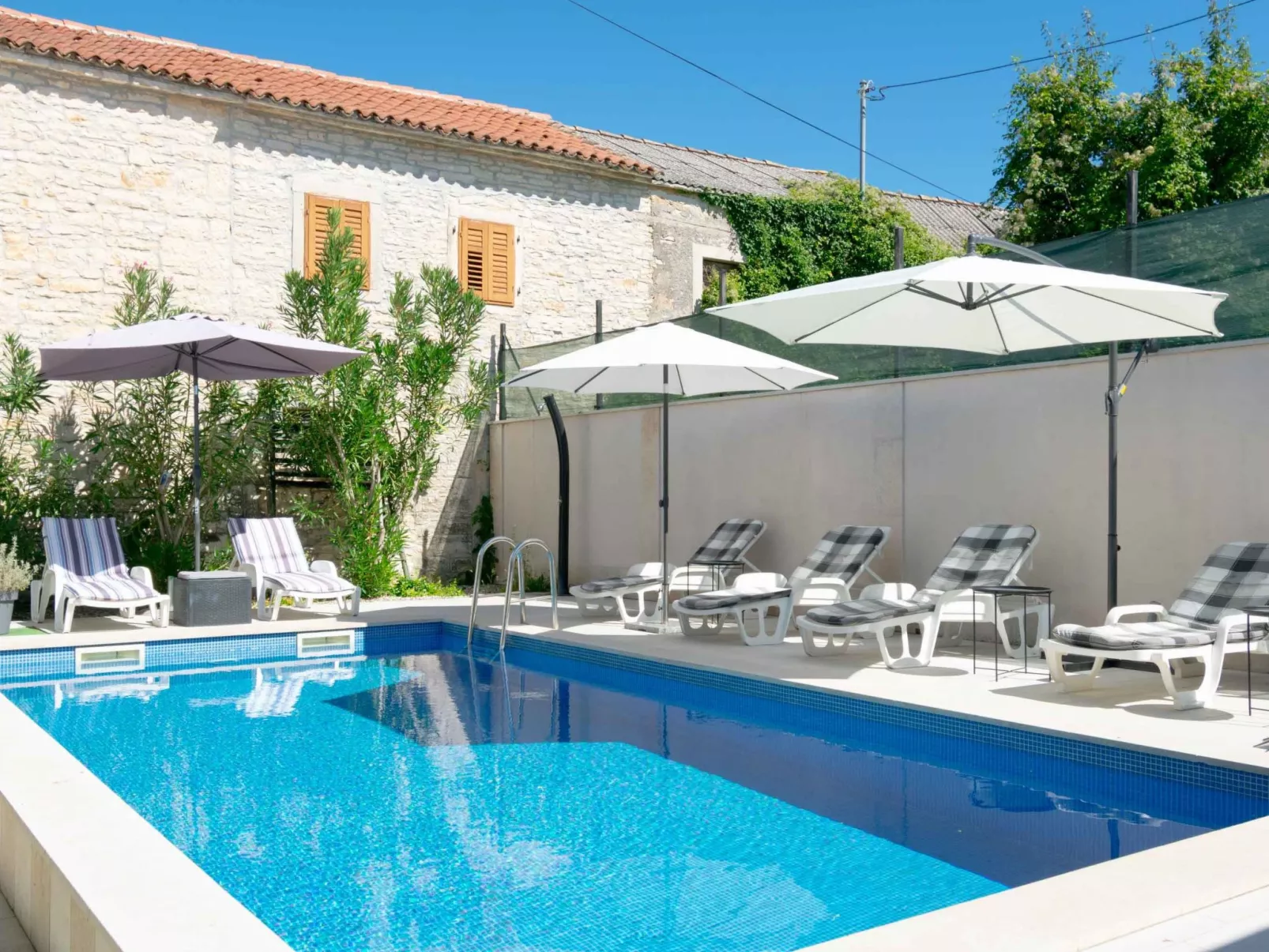 Villa Martin - Rückzugsort auf dem Land mit Pool-Binnen