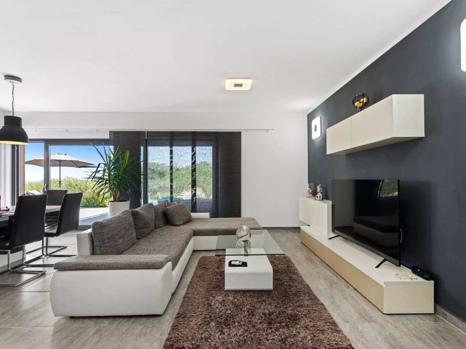 Wunderschönes Ferienhaus in Bužinija mit Pool-Binnen