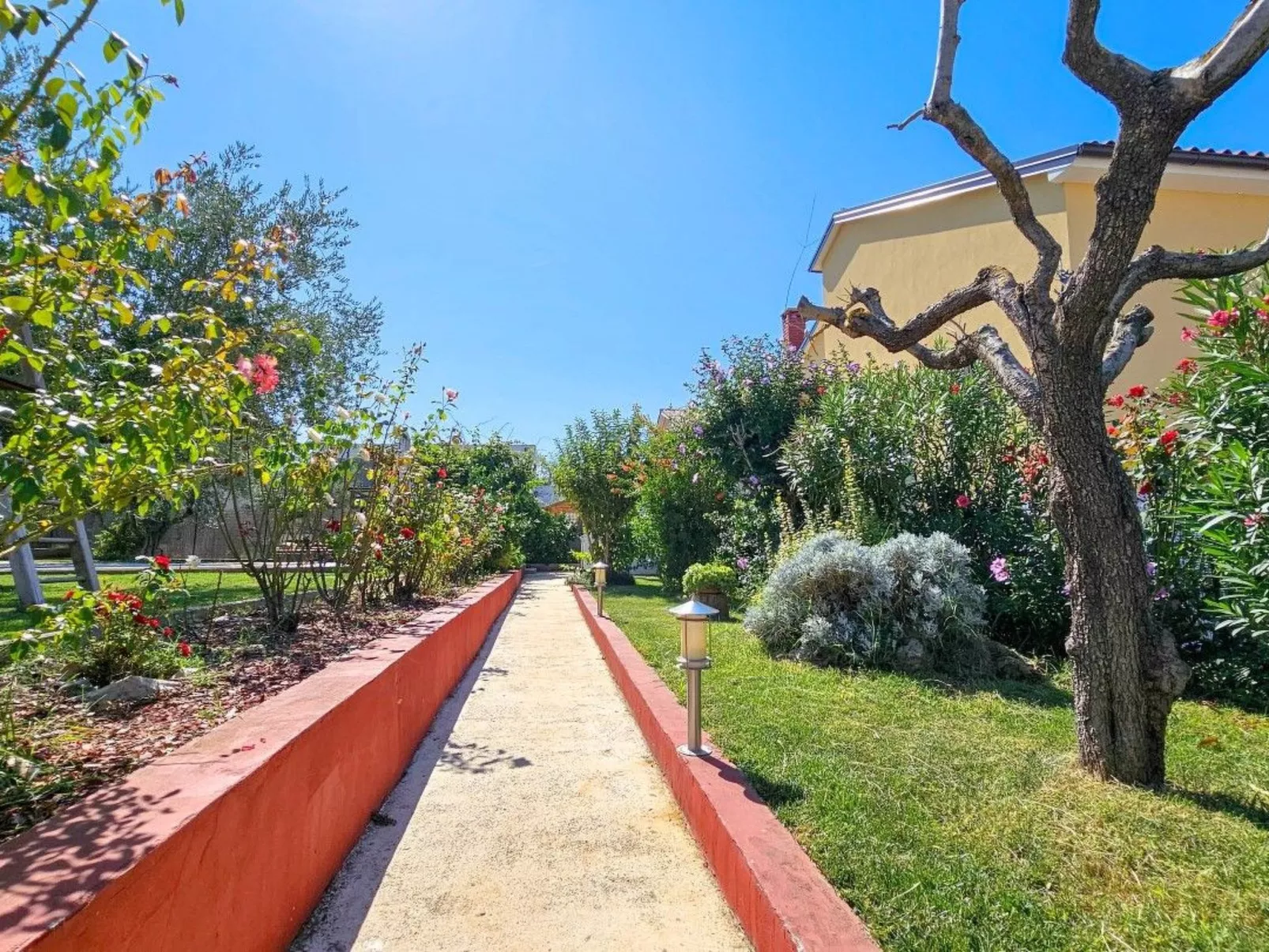 Wohnung für bis zu 6 Personen mit Schwimmbad-Image-tags.info