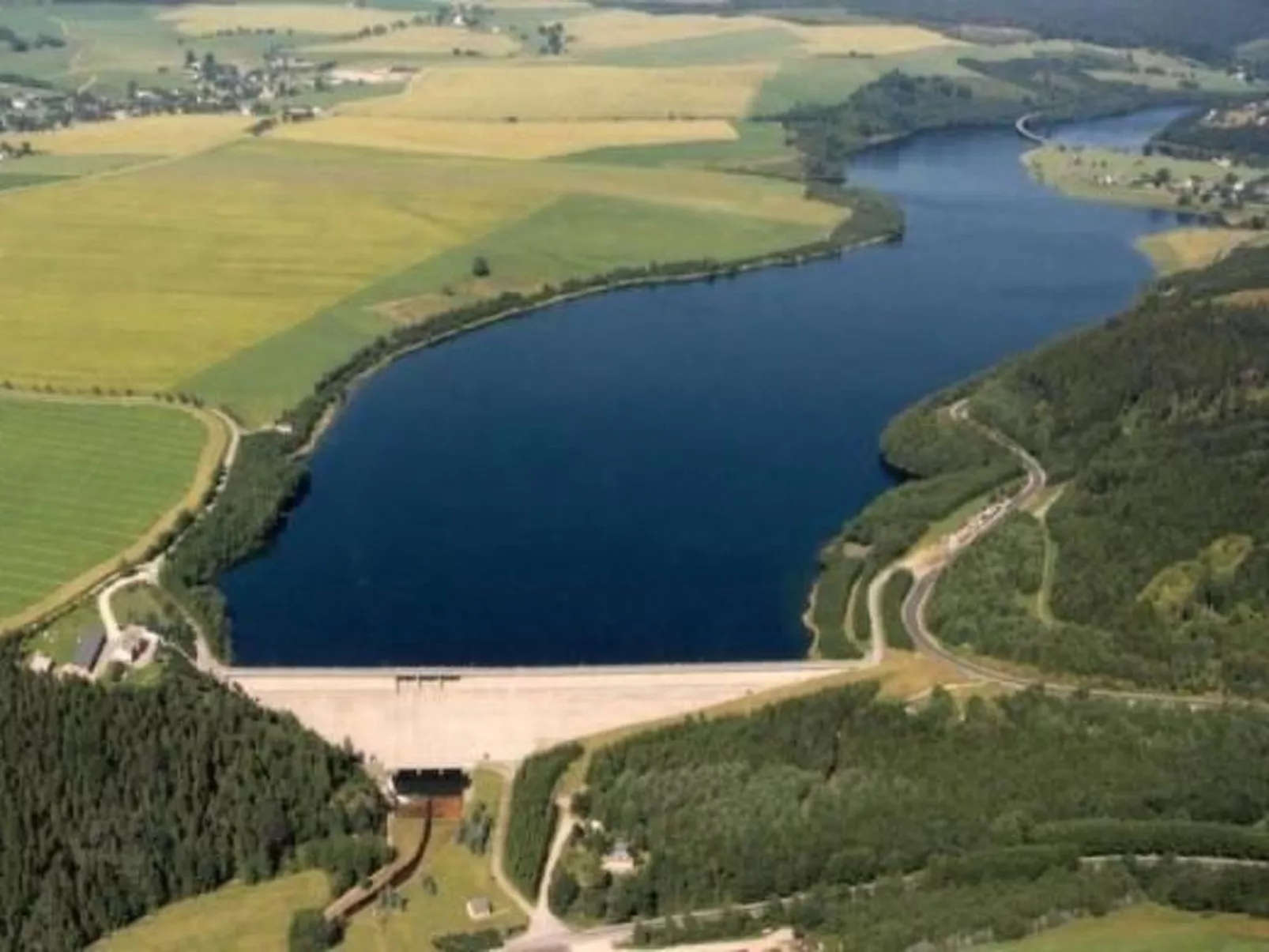 Vakantiehuis "Haus Talschänke" met terras-Binnen