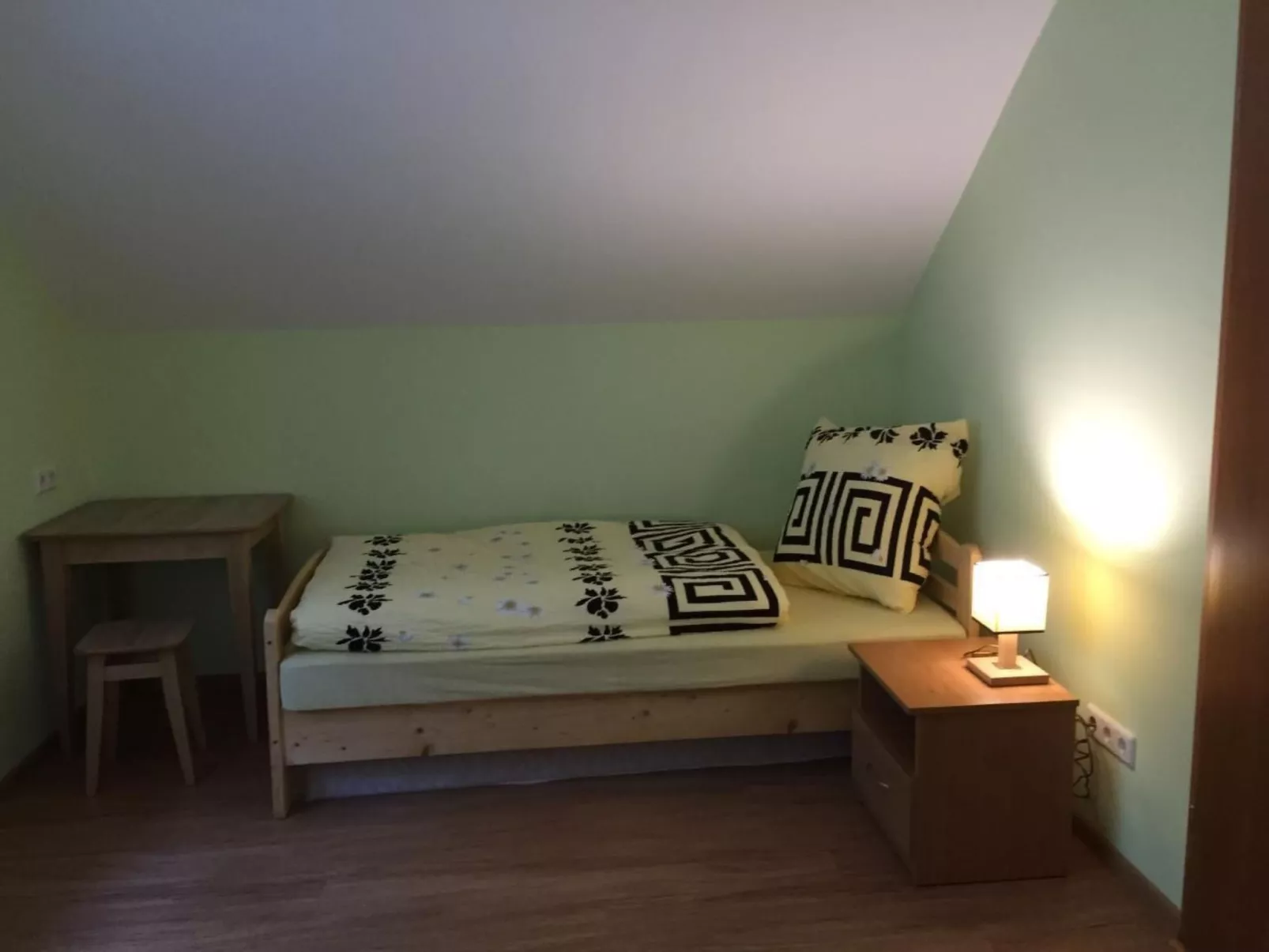 Komfortables Ferienhaus Ewa in Meszna Opacka-Binnen