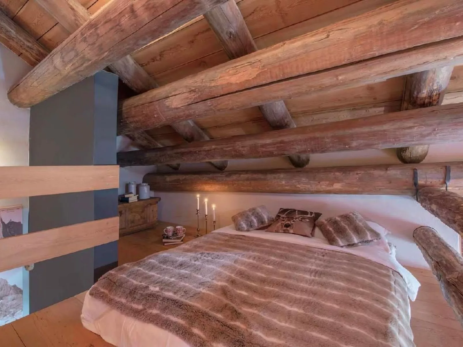 Mit Bergblick-Binnen