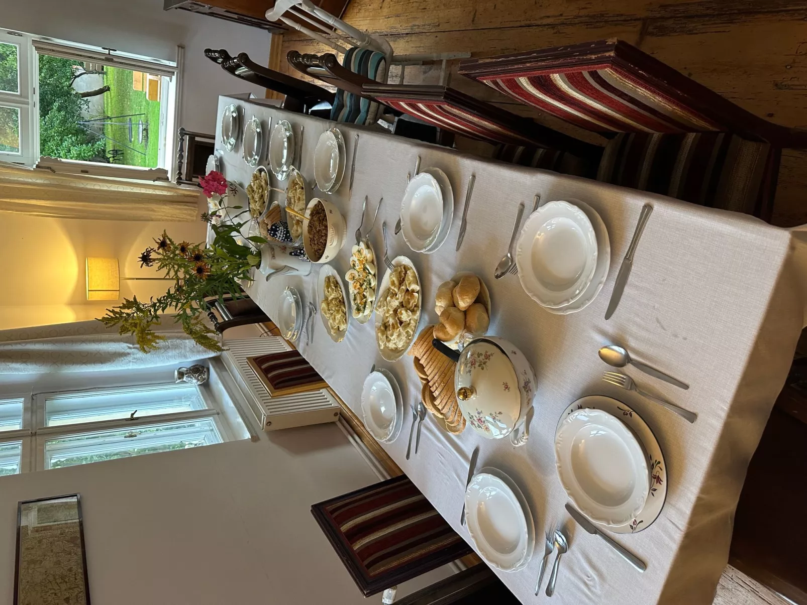 Für eine große Familie oder eine Gruppe von Freunden-Binnen