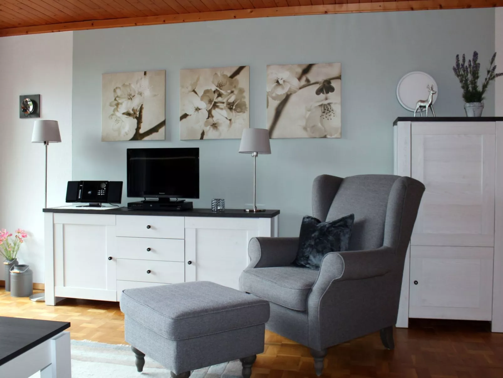 Moderne Ferienwohnung mit Balkon-Binnen