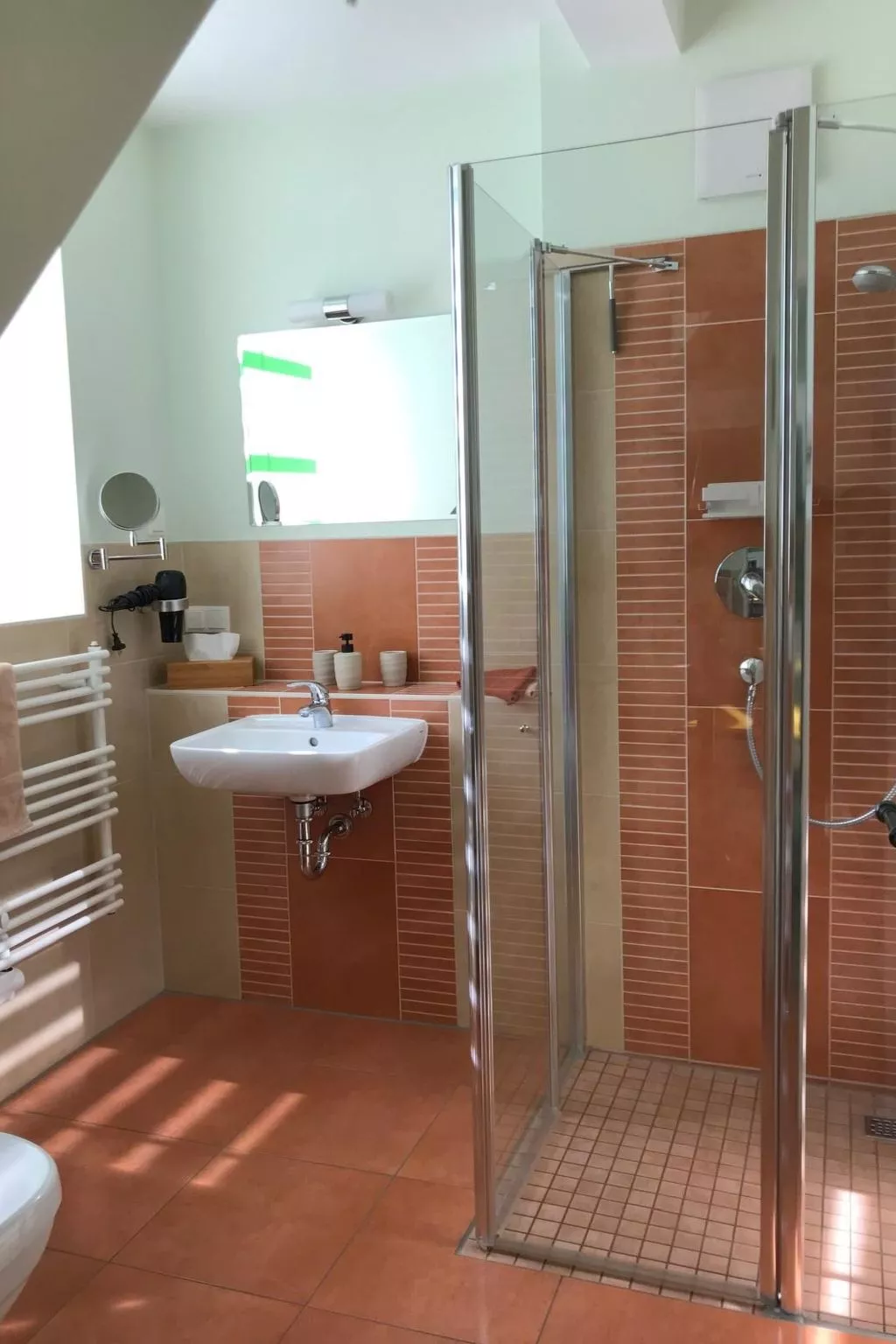 Zochiserlebnishof-Binnen