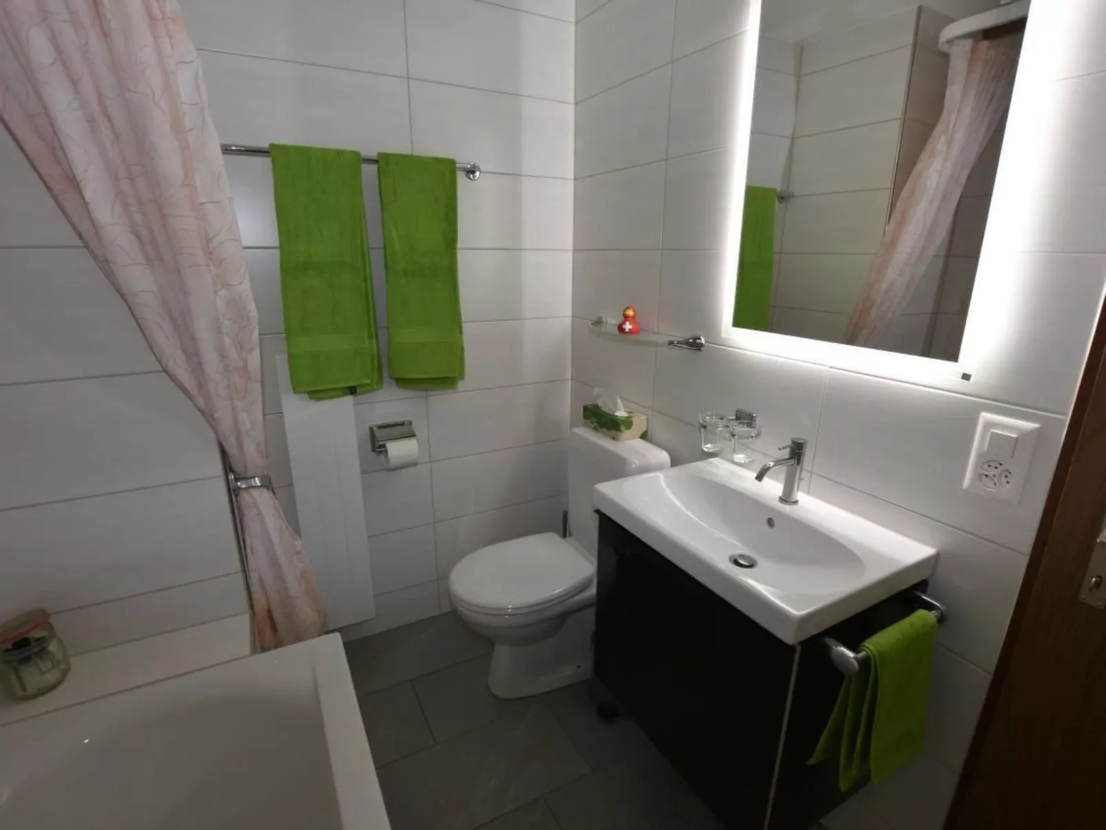 Mit wunderschöner Aussicht-Image-tags.info