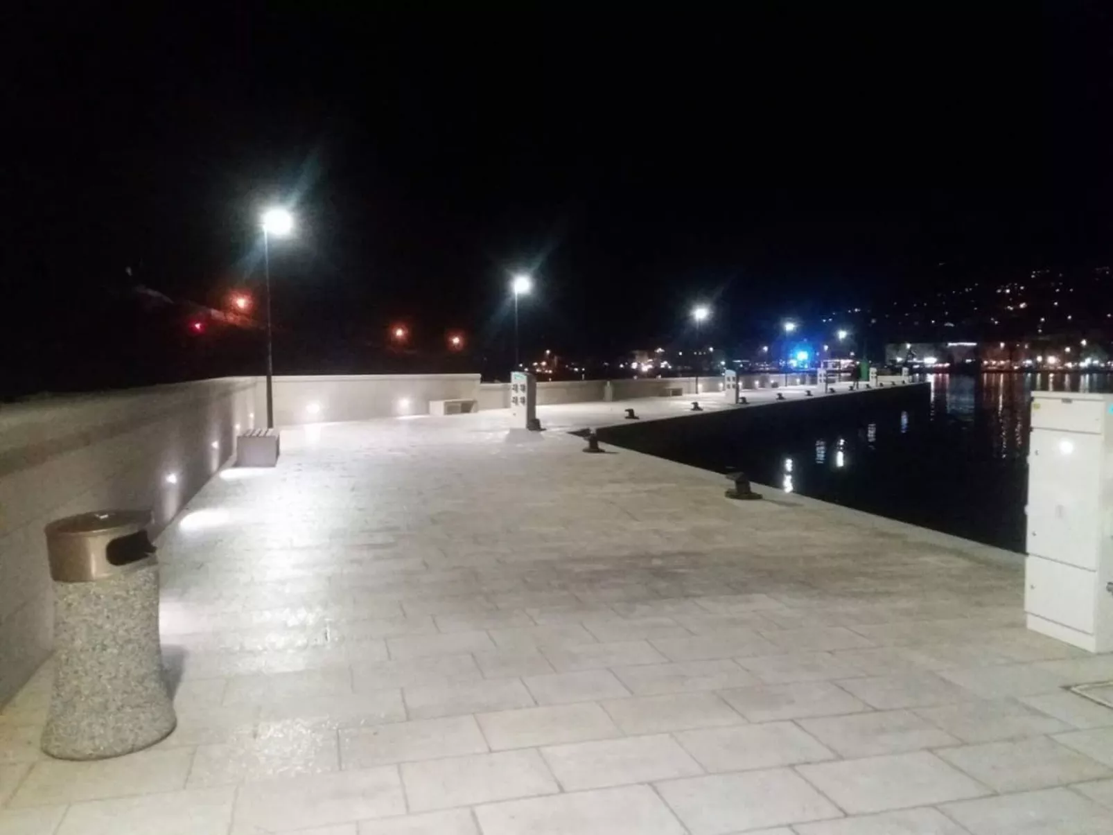 Mit Terrasse-Image-tags.info