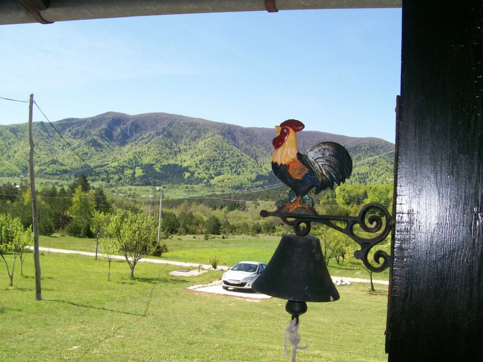 Mit Garten, Grill und Terrasse-Buiten