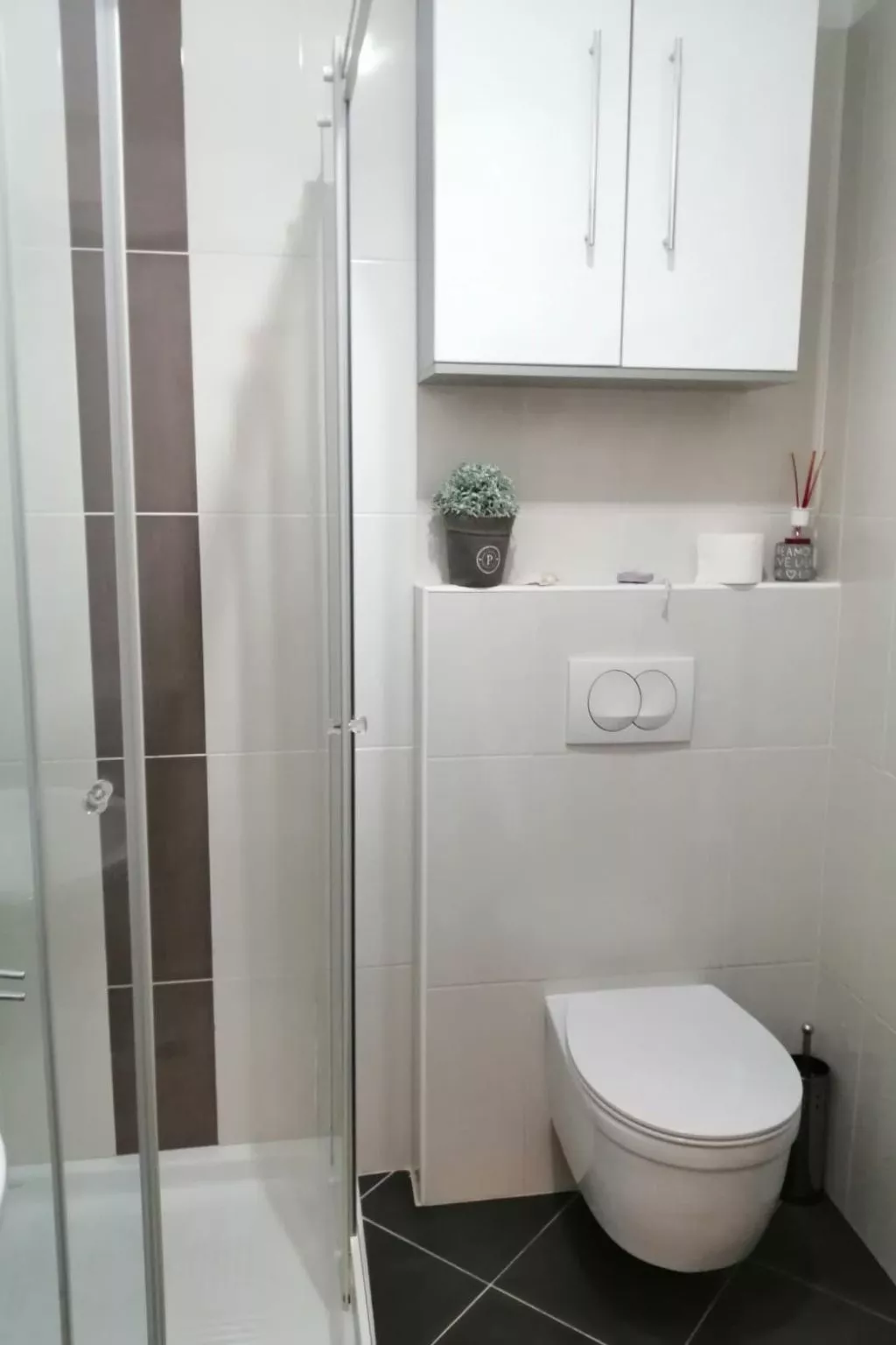 Unterkunf ideal für Stadtbesichtigung  und  Restaurantbesuche  nach dem baden i-Binnen