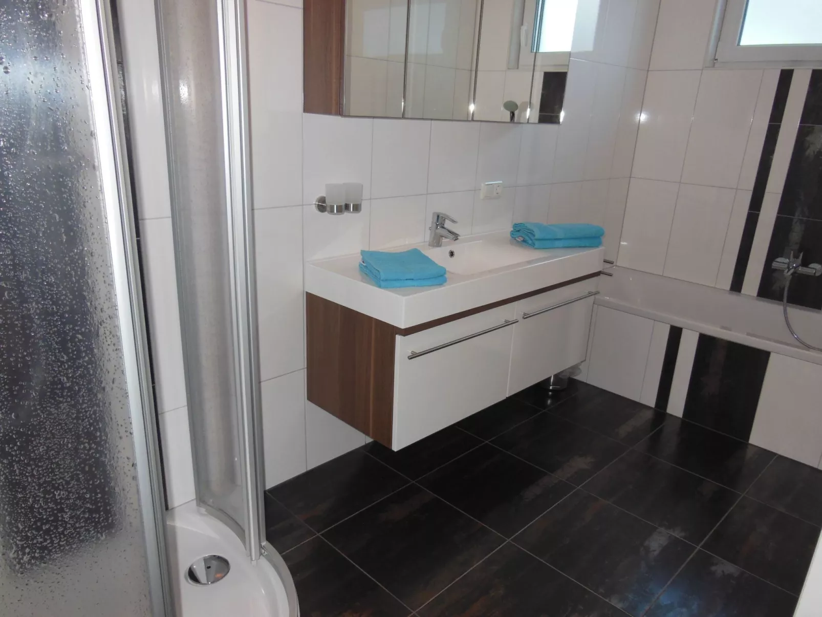 Sporer-Image-tags.info